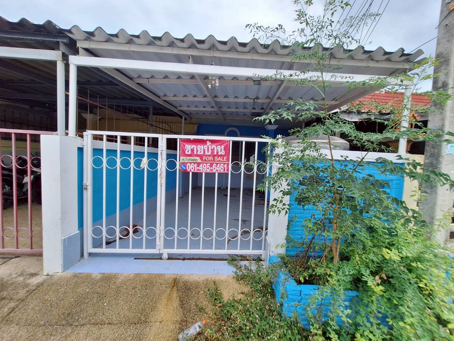 One-story townhouse for sale, Hua Hin, Soi 40/1, opposite Wang Klai Kangwon Office. One-story townhouse for sale, Hua Hin, Soi 40/1, opposite Wang Klai Kangwon Office.