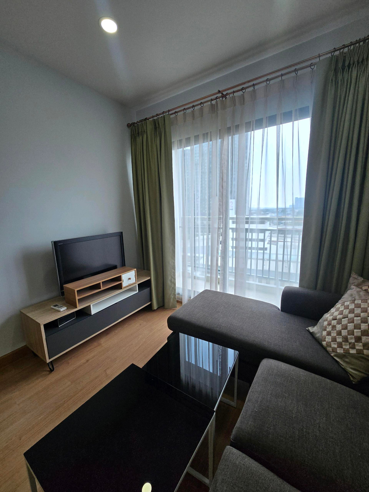 ให้เช่าศุภาลัยลอฟท์ 2ห้องนอน 2ห้องน้ำ ขนาด80ตรม จอดรถได้2คัน – รูปที่ 2