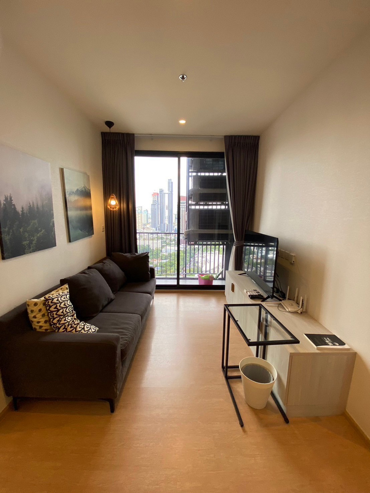 Condo for rent Maru Ekkamai 2 (pets allowed), 2 bedroom condo, fully furnished, ready to move in, close to BTS Ekkamai only 450 meters!! Condo for rent Maru Ekkamai 2 (pets allowed), 2 bedroom condo, fully furnished, ready to move in, close to BTS Ekkamai only 450 meters!!