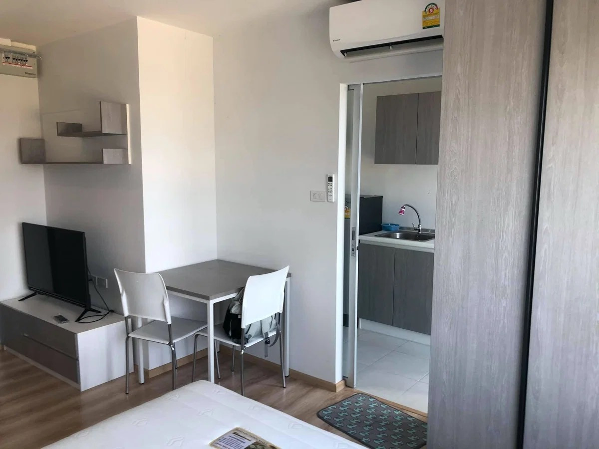(รหัส SM1877) ขายคอนโด โครงการ Present Condo Ekachai 32 : พรีเซนต์ คอนโด เอกชัย 32 // คอนโดพระราม 2 ราคาล้านต้นๆ ค่าครองชีพไม่สูง – รูปที่ 3