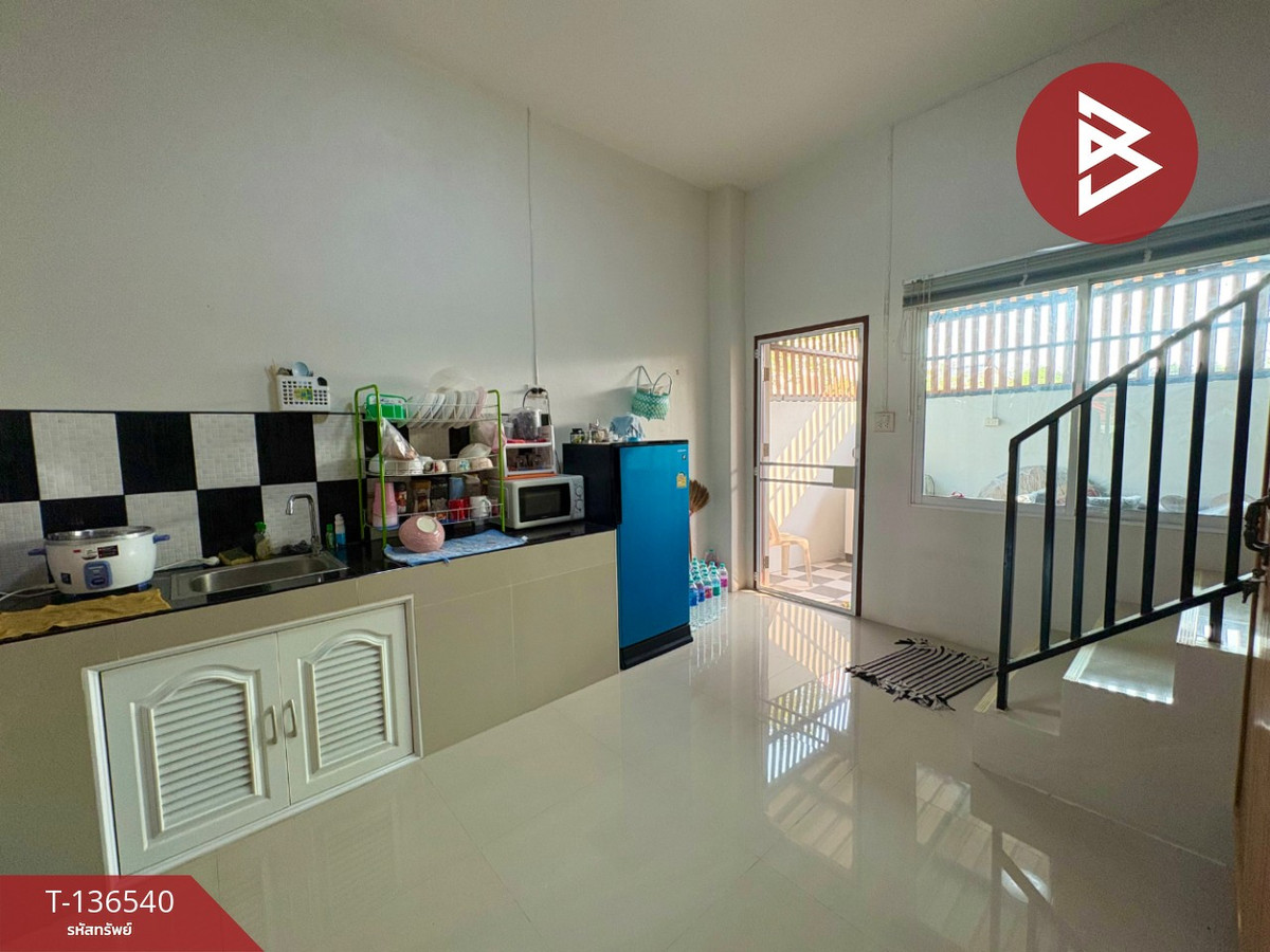 Townhouse for sale, area 30.7 square meters, Ban Kluay, Chainat. – รูปที่ 4