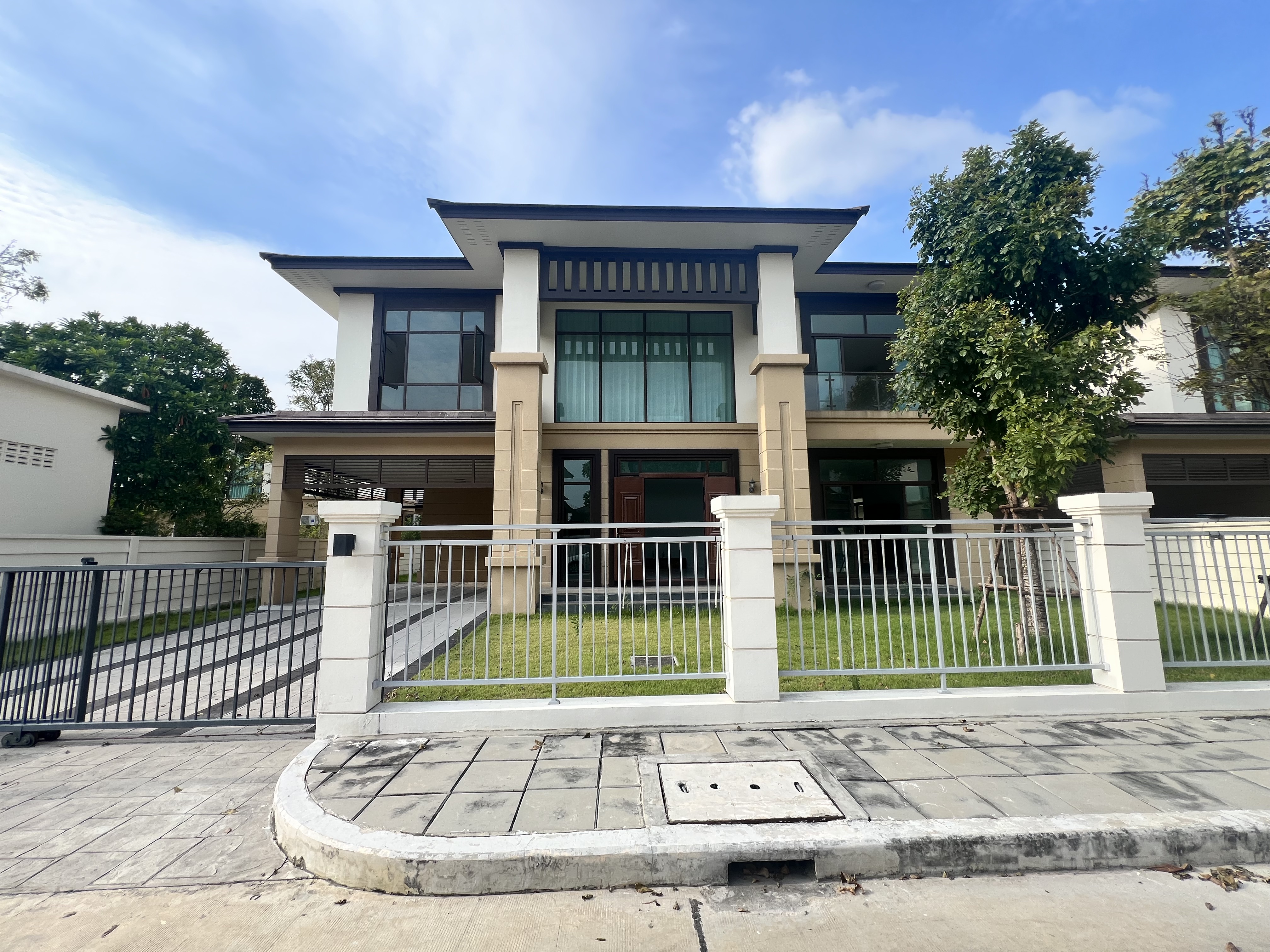 Single house for rent With furniture Lake Sirin Rama 2 Project Single house for rent With furniture Lake Sirin Rama 2 Project