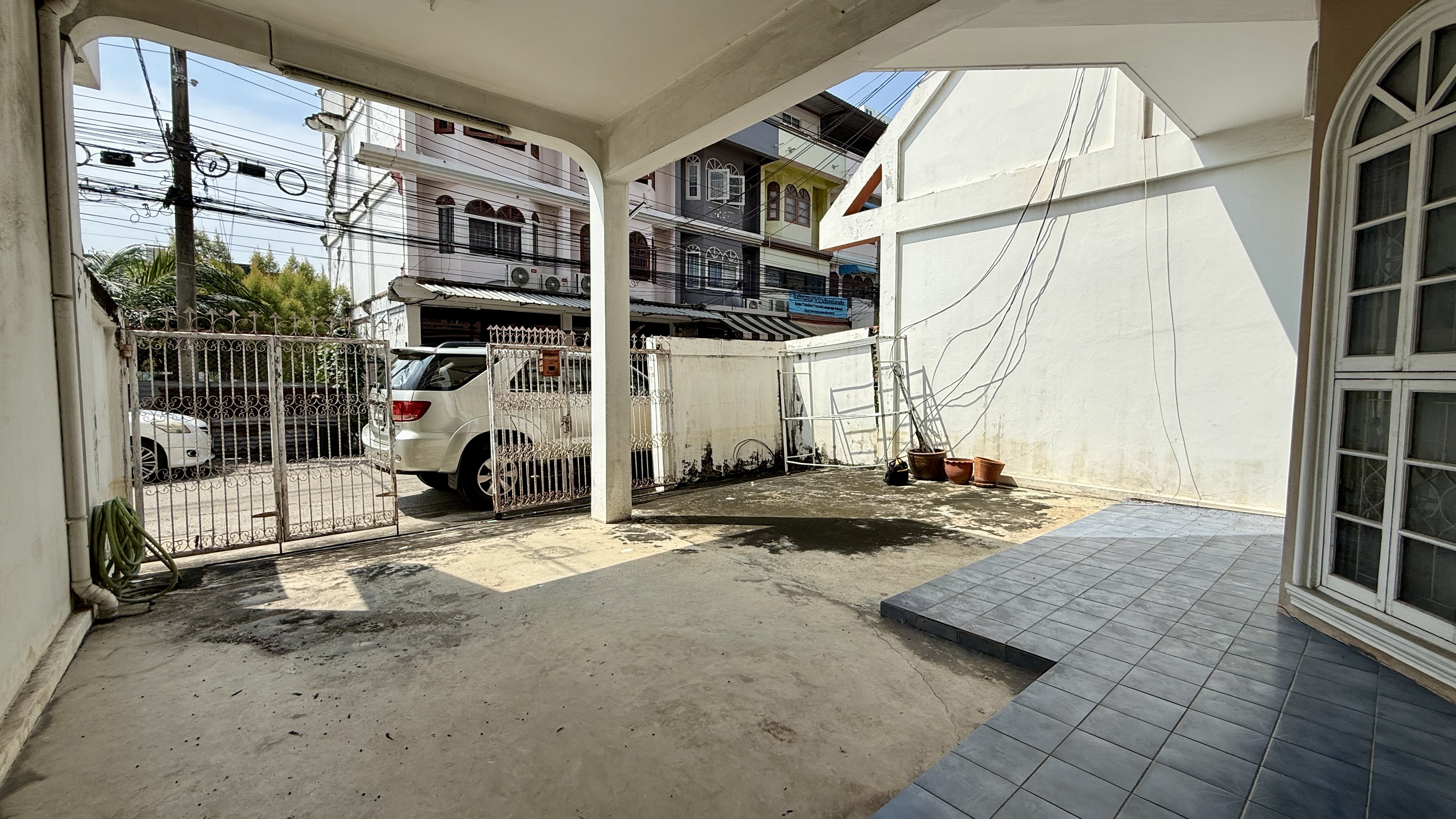 หมู่บ้านพระปิ่น 1 ทาวน์เฮ้าส์ 3 ชั้น 95ตรว. บรมราชชนนี 4 ปิ่นเกล้า – รูปที่ 3
