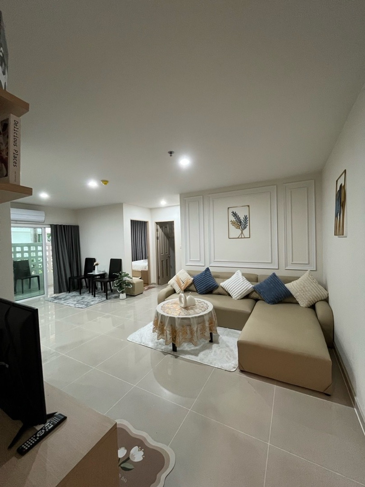 Metro Park Condo