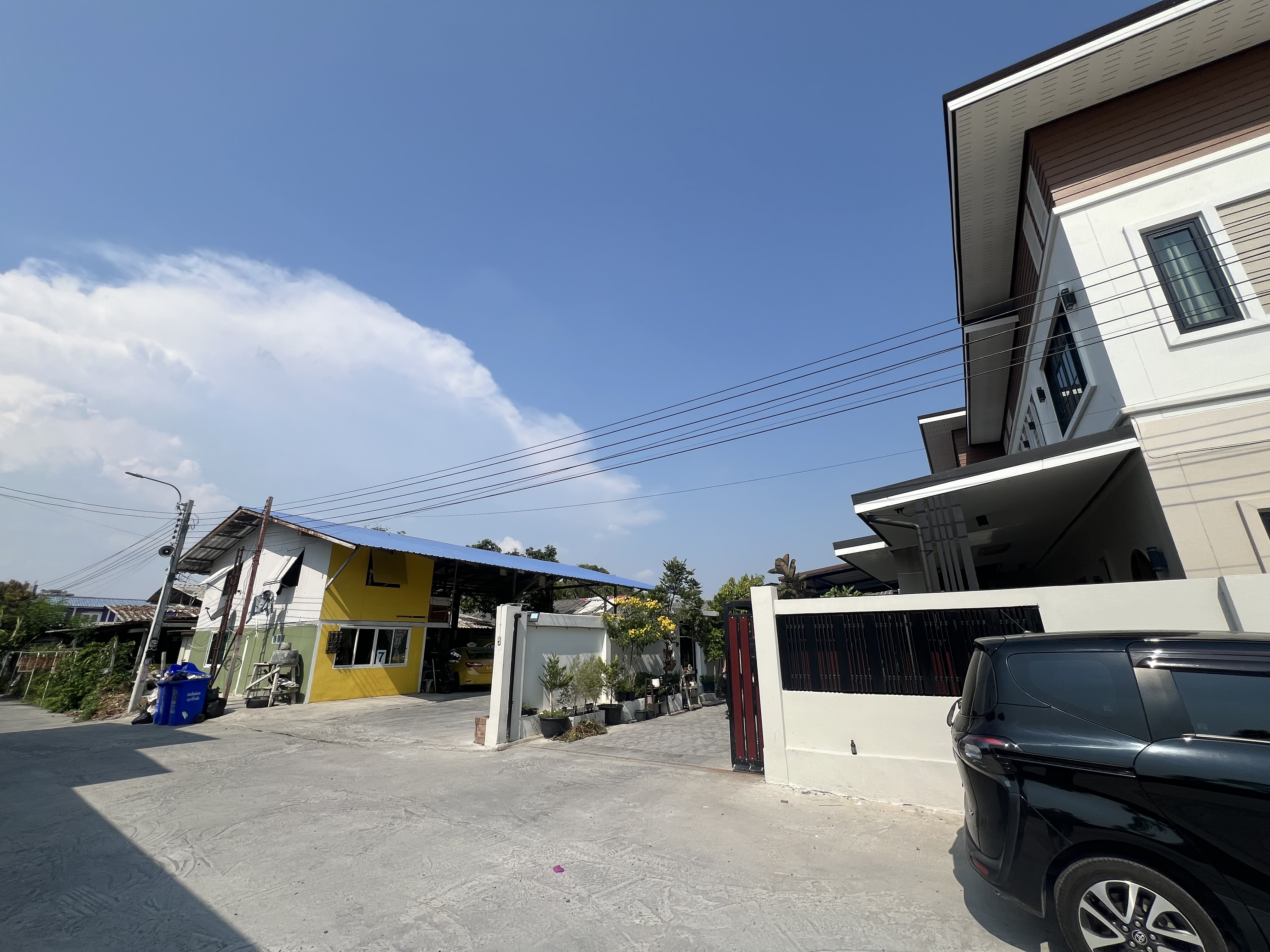 ที่ดินพร้อมบ้านเดี่ยวแต่งหรู +โกดัง+บ้านเช่า 287 ตรว.ทำเลซอยสามัคคี ใกล้นานาชาติ ISB เพียง 1กม. ที่ดินพร้อมบ้านเดี่ยวแต่งหรู +โกดัง+บ้านเช่า 287 ตรว.ทำเลซอยสามัคคี ใกล้นานาชาติ ISB เพียง 1กม.