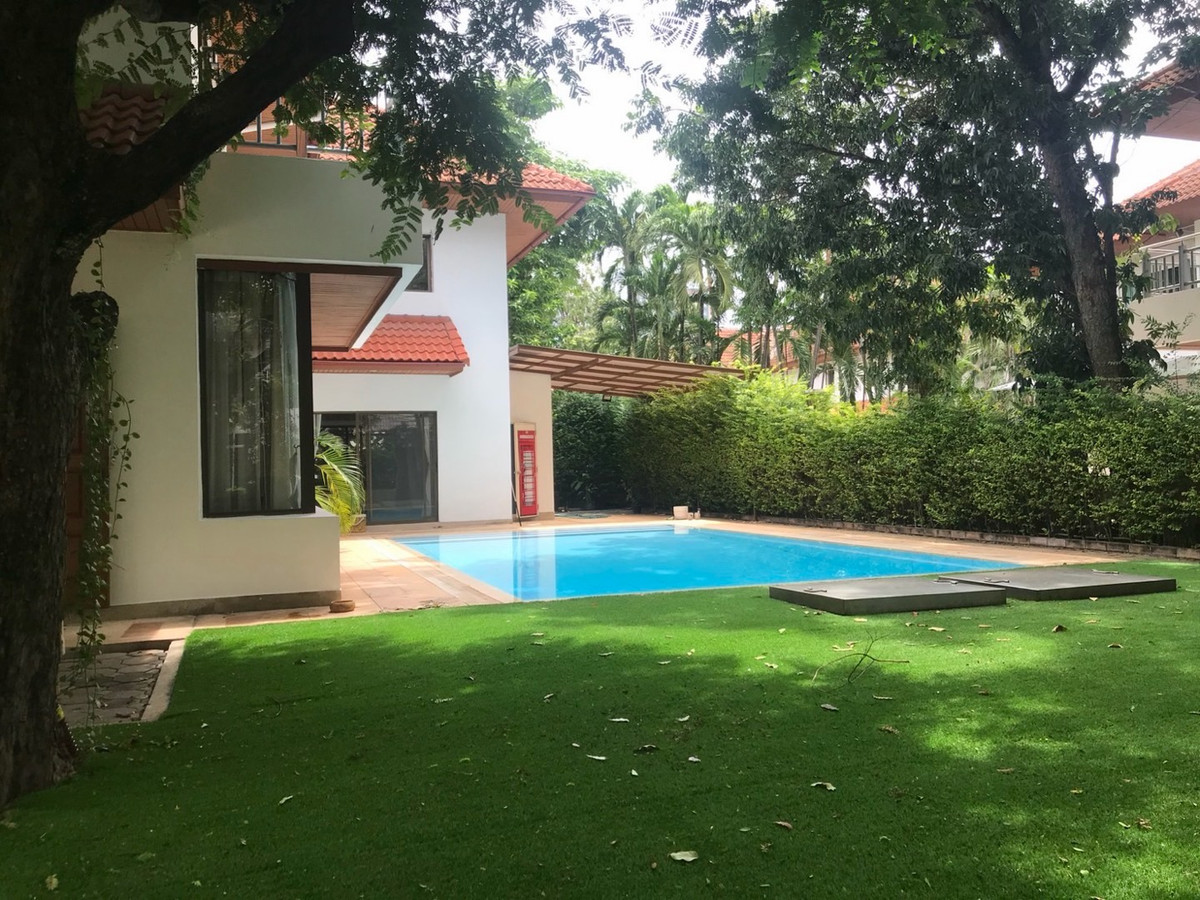 House for sale Nichada Thani near ISB Bangkok private pool 4 bedrooms large land 182 sq.w Chaengwattana Nonthaburi
