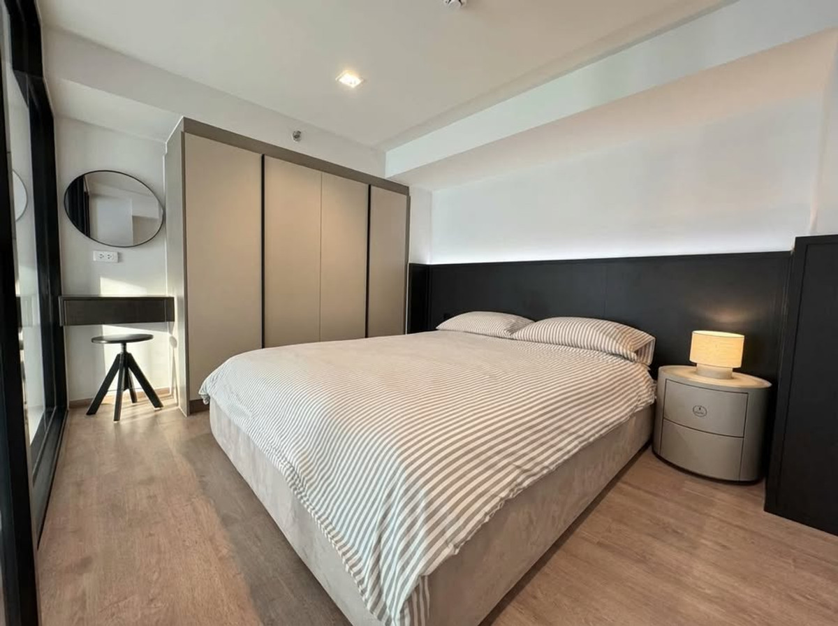 For Rent : Ideo Rama 9 - Asoke Duplex 2ชั้น ห้องสวยมาก 1ห้องนอน 1ห้องน้ำ เฟอร์นิเจอร์ครบ พร้อมเข้าอยู่ – รูปที่ 2