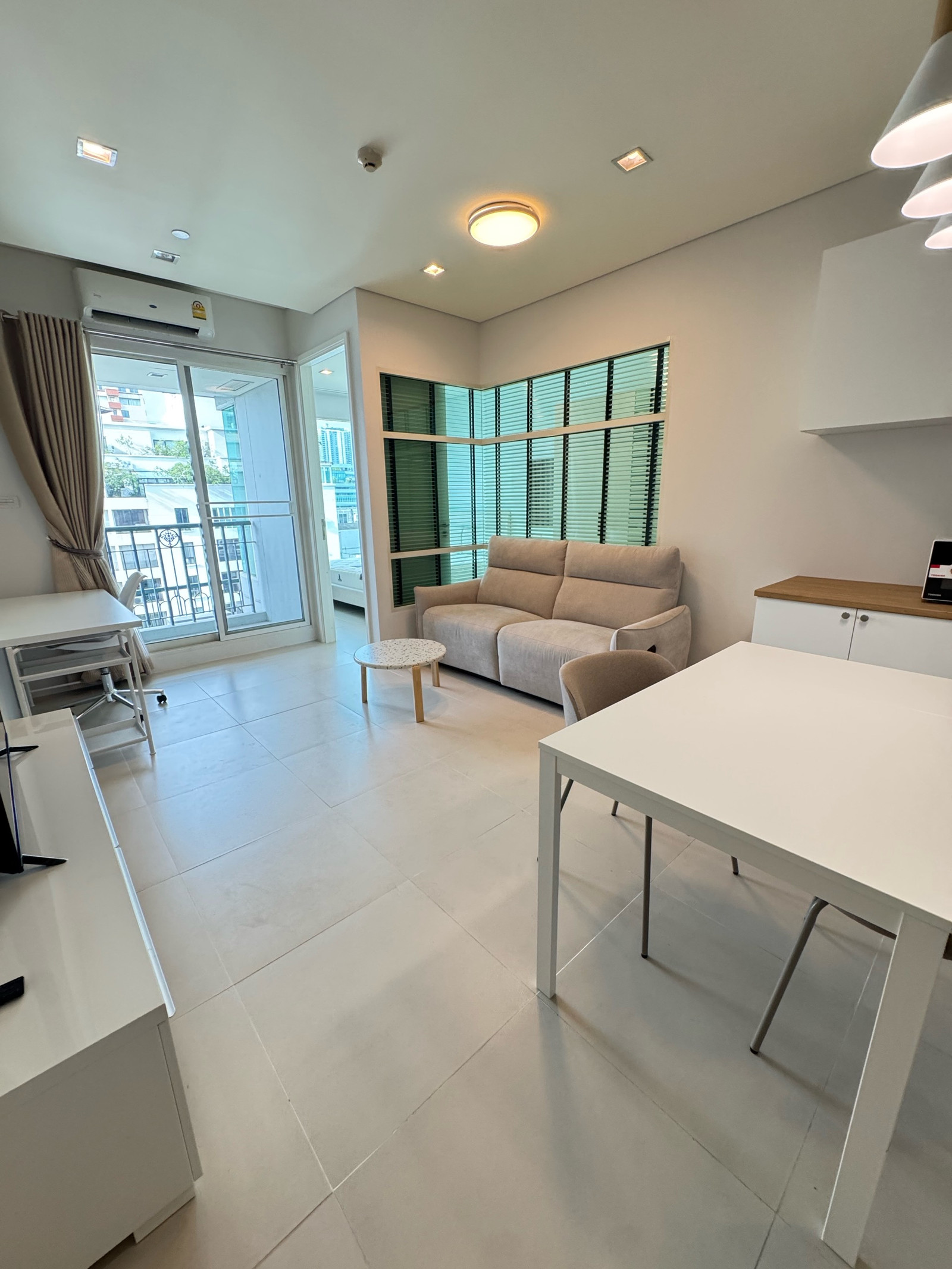 Ivy Thonglor 45 Sqm. Renovated Minimal – รูปที่ 2