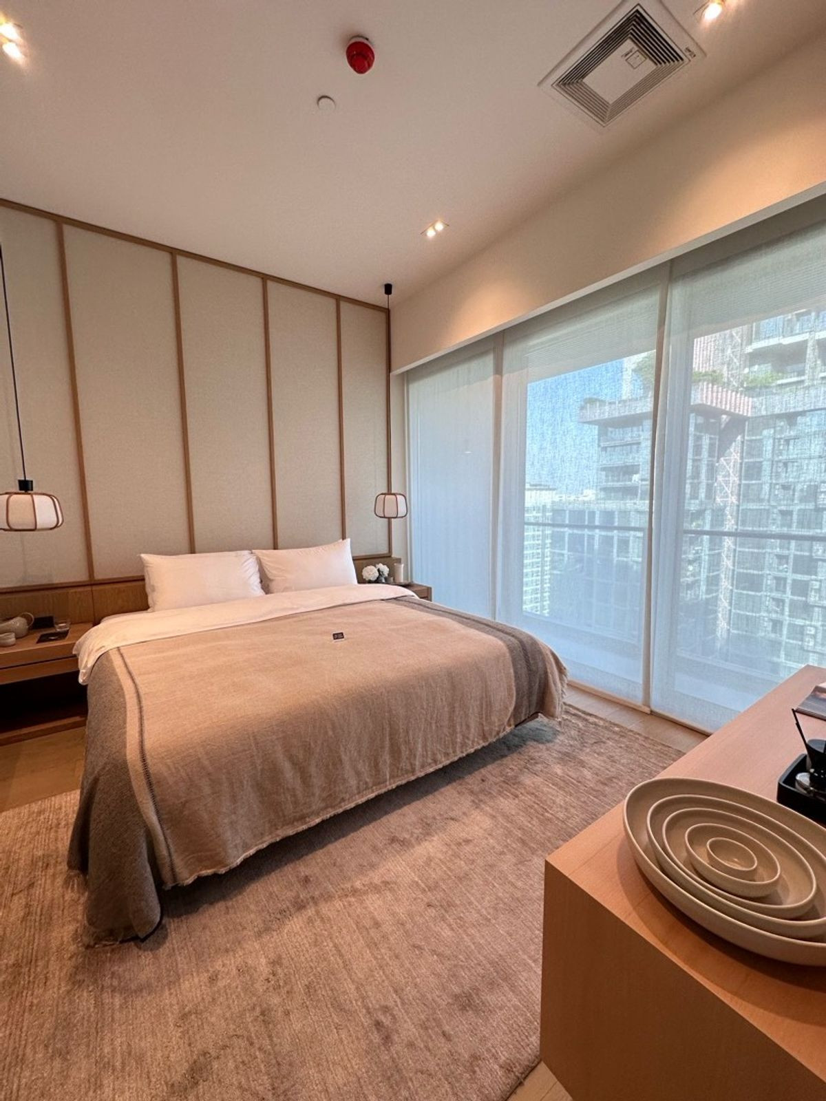 The Strand Thonglor 2 ห้องนอนราคาตรงโครงการ ฟรีค่าใช้จ่าย The Strand Thonglor 2 ห้องนอนราคาตรงโครงการ ฟรีค่าใช้จ่าย