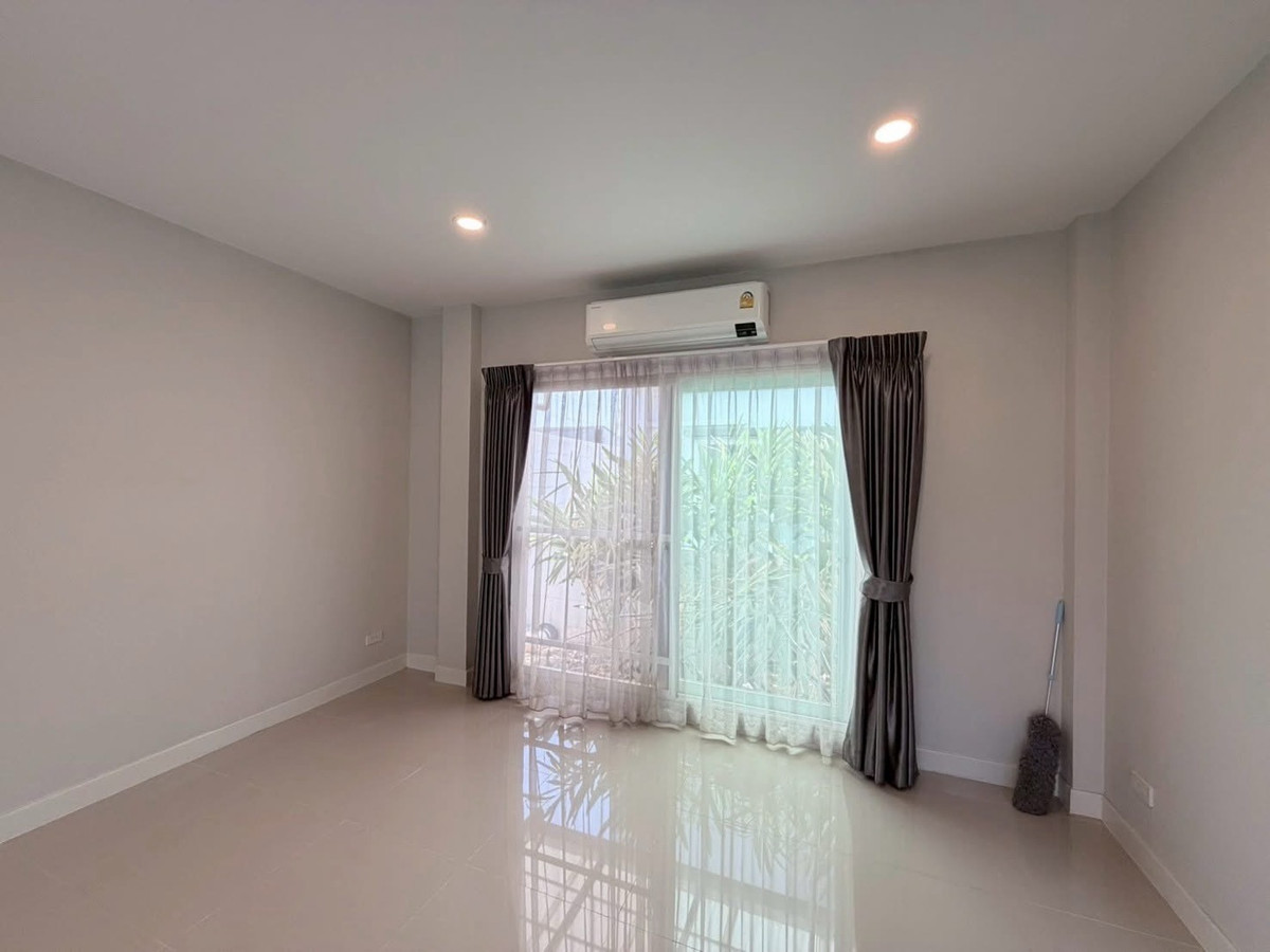 🏡✨ ขายบ้านเดี่ยวหรู พร้อมอยู่ โครงการ CENTRO Pracha Uthit 90 ทำเลศักยภาพ เดินทางสะดวก ✨ – รูปที่ 4