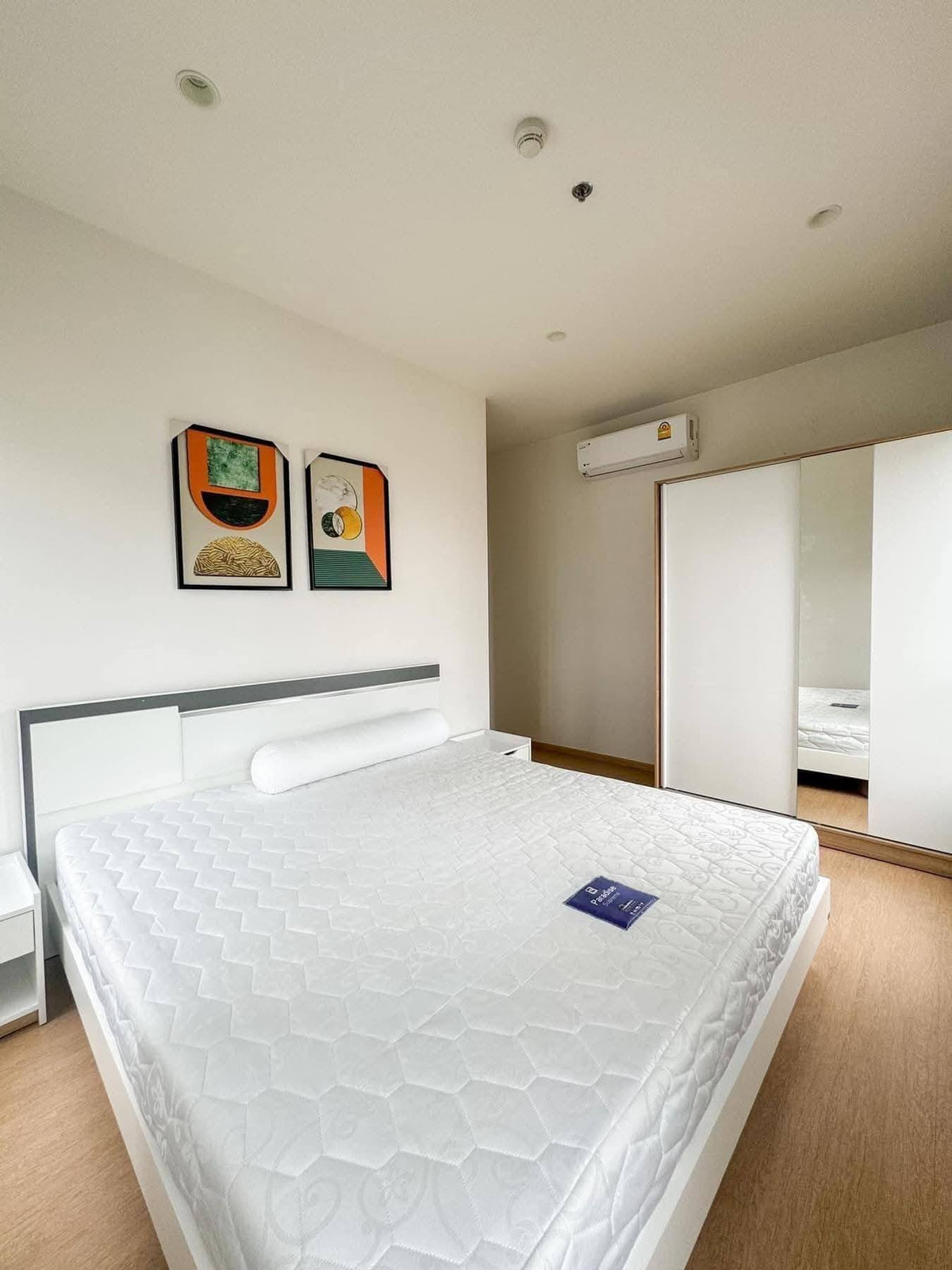 For Sale: Maru Ekkamai, pet condo, near BTS, 2 bedrooms, 2 bathrooms, beautiful room, fully furnished. Ready to move in For Sale: Maru Ekkamai, pet condo, near BTS, 2 bedrooms, 2 bathrooms, beautiful room, fully furnished. Ready to move in