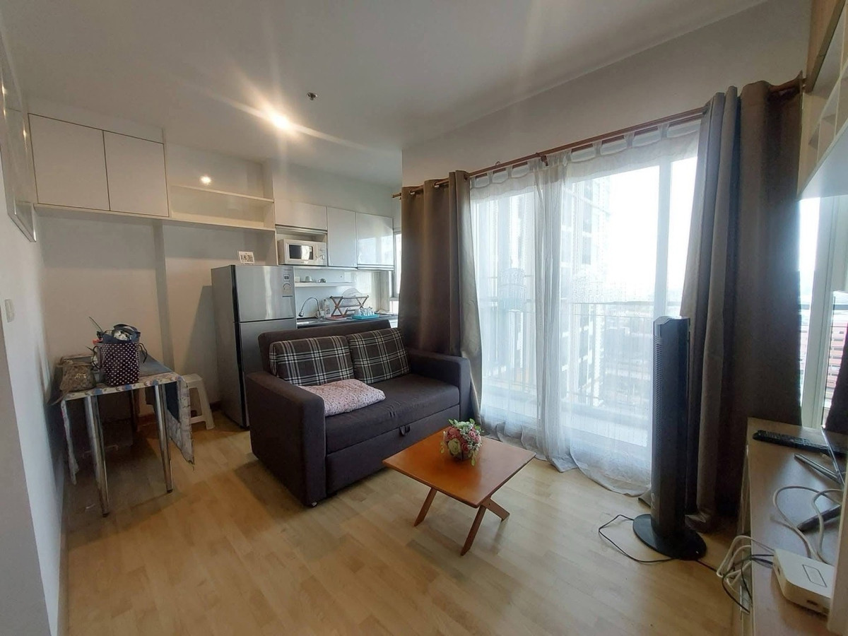For Rent : Park land ตากสิน ท่าพระ 1ห้องนอน 1ห้องน้ำ ห้องสวย เฟอร์นิเจอร์ครบ พร้อมเข้าอยู่ For Rent : Park land ตากสิน ท่าพระ 1ห้องนอน 1ห้องน้ำ ห้องสวย เฟอร์นิเจอร์ครบ พร้อมเข้าอยู่