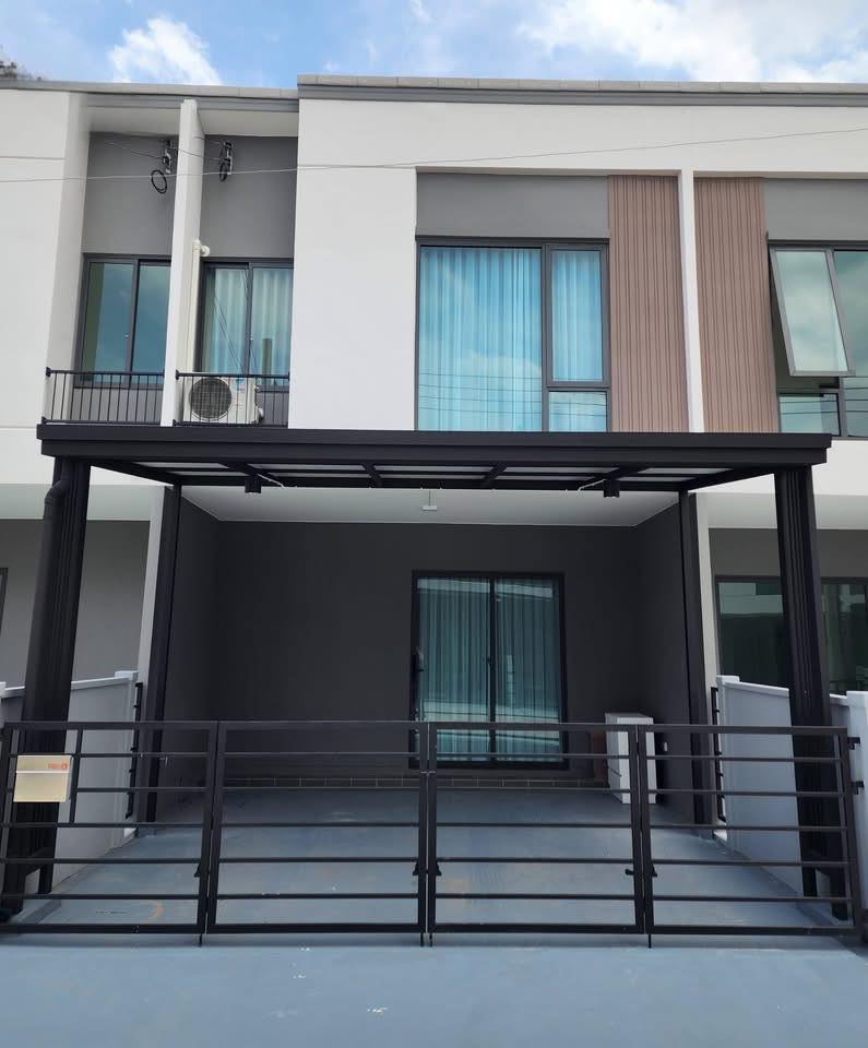 ให้เช่า Pleno Sukhumvit – Bangna 3 บ้านใหม่ พร้อมเข้าอยู่ หิ้วกระเป๋าเข้ามาได้เลย 