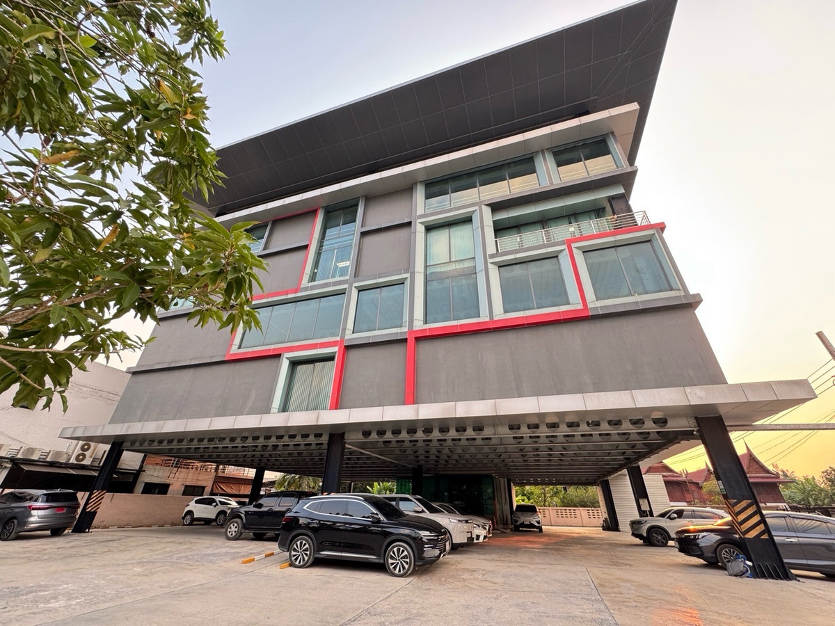 ให้เช่าสำนักงานสไตล์ Loft Industrial ทำเลศักยภาพ ติดถนนราชพฤกษ์ ใกล้ MRT บางรักน้อย-ท่าอิฐ 