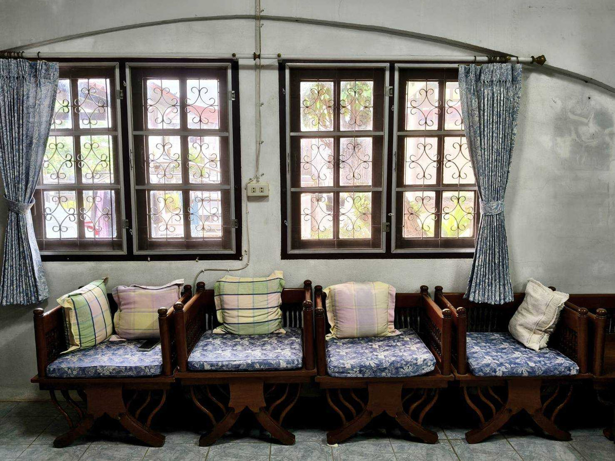 บ้านเดี่ยวหลังใหญ่ 4 ห้องนอน บรรยากาศดี เข้าเมืองสะดวก ใกล้โรงเรียนสาธิต – รูปที่ 2