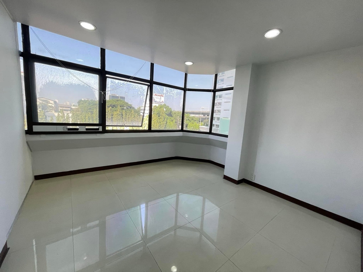 ขาย อาคารสำนักงาน 7 ชั้น บางนาตราด พร้อมใช้งาน  – รูปที่ 4