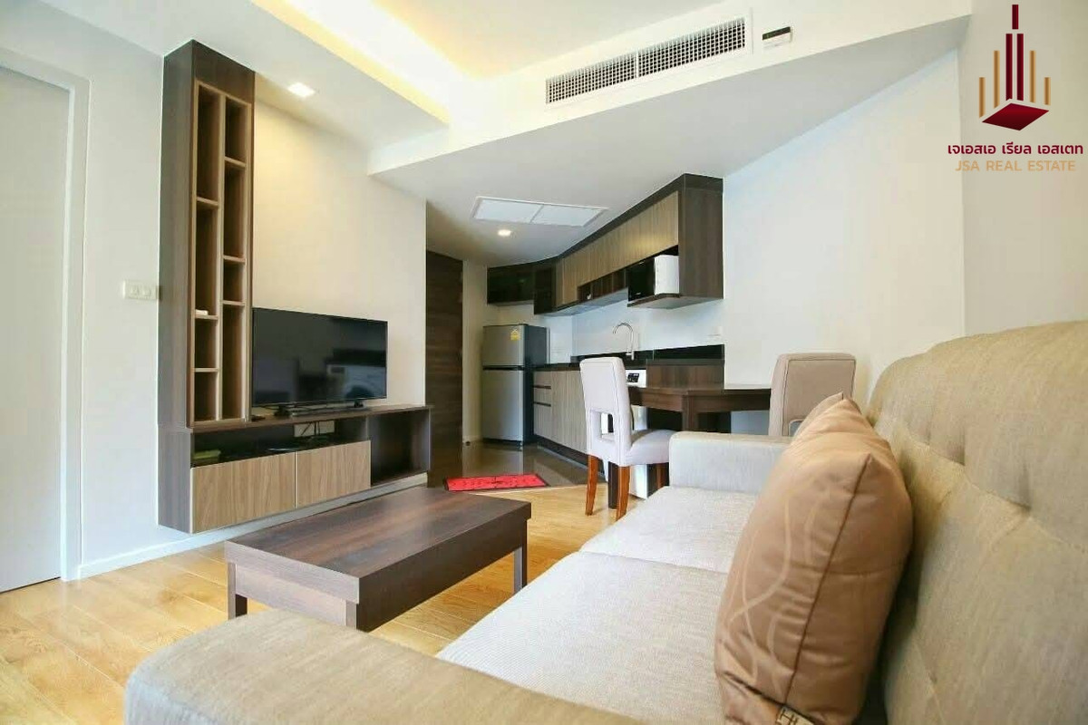 ✨ For Sale: FOCUS @ Ploenchit Condo ✨ 💰 Only 4,600,000 THB ✨ For Sale: FOCUS @ Ploenchit Condo ✨ 💰 Only 4,600,000 THB