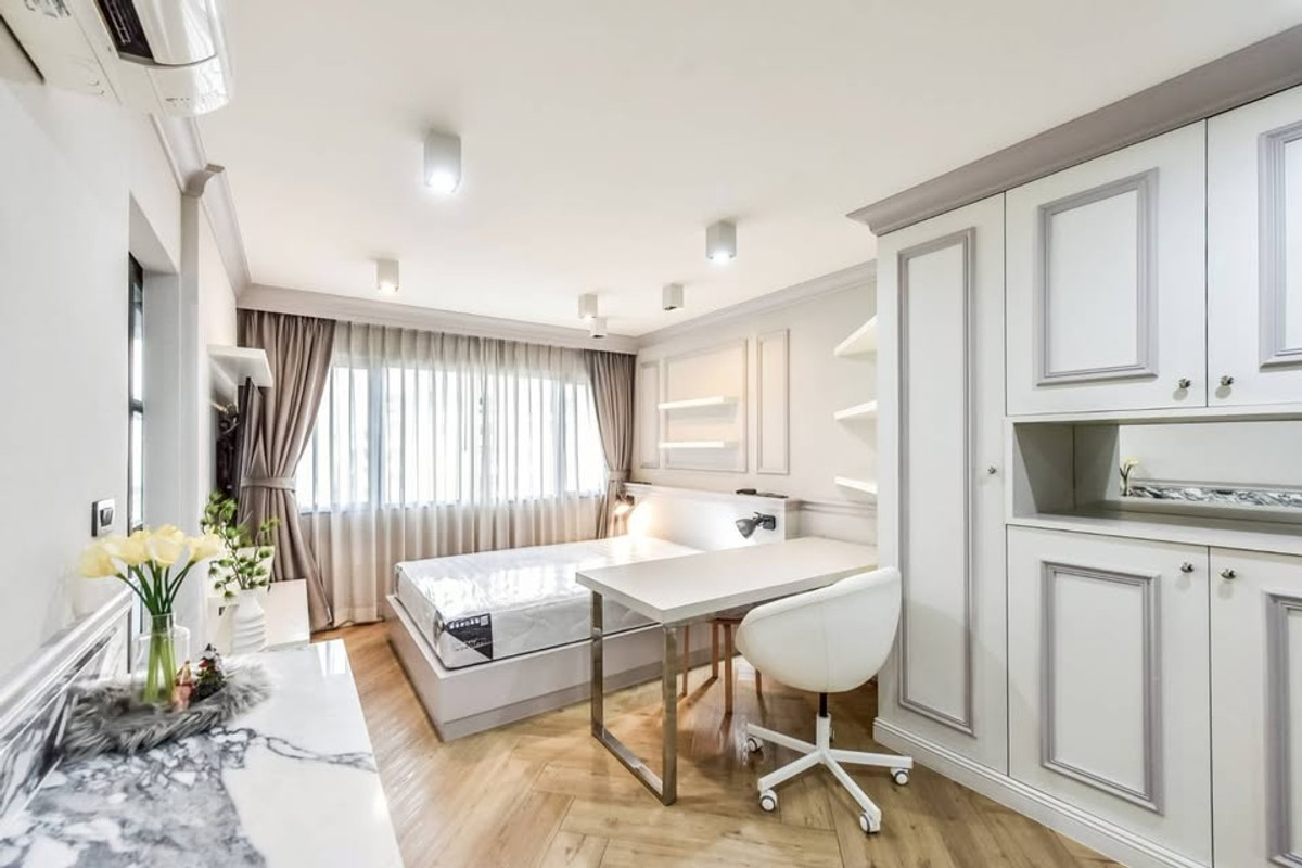 Condo One Sathorn for sale (Condo One Sathorn), cool location in the heart of the city, connecting Sathorn-Silom, excellent condition, best price in the project! Condo One Sathorn for sale (Condo One Sathorn), cool location in the heart of the city, connecting Sathorn-Silom, excellent condition, best price in the project!