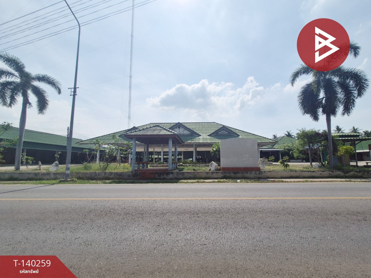 Dormitory with house for sale, area 5 rai 72 sq m, Photharam, Ratchaburi
