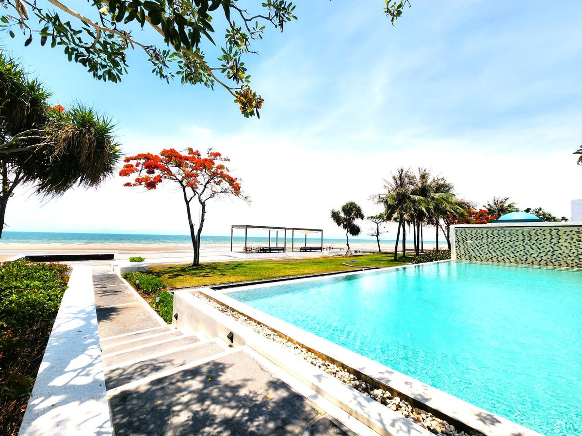 ขายด่วน คอนโดติดทะเลหัวหิน โครงการThe Crest Santora Huahin เนื้อที่ 80.93 ตรม. มี 2 ห้องนอน, 2 ห้องน้ำ ห้องวิวสระ 