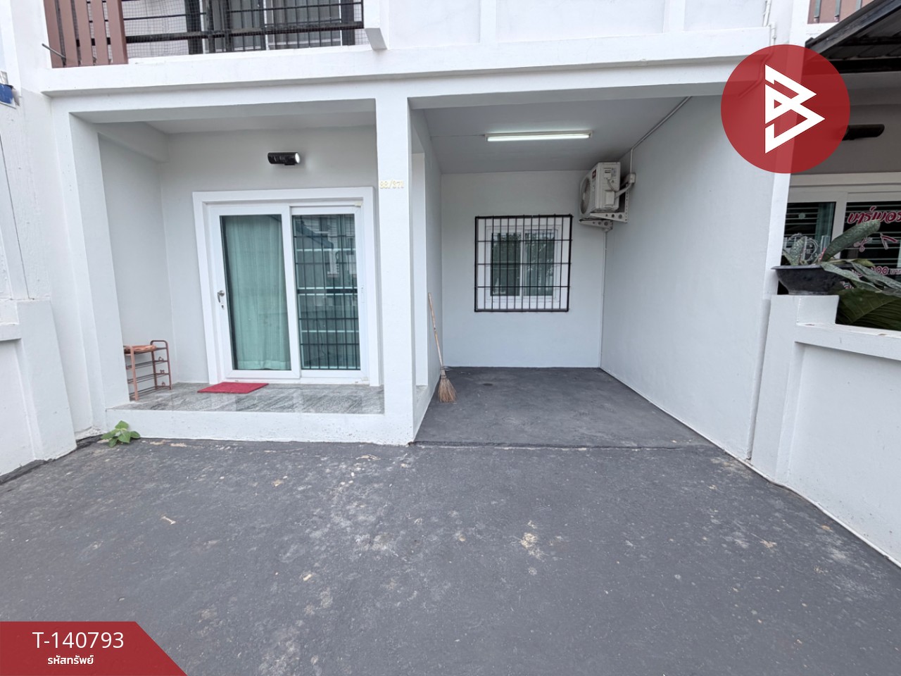 Townhouse for sale Monthathip Village 5, Bang Khaem, Nakhon Pathom – รูปที่ 2