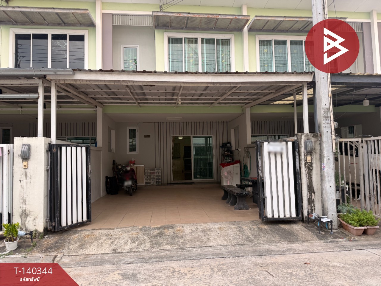 ขายทาวน์เฮ้าส์ หมู่บ้านเดอะมิกซ์ สะพานสี่-มาบยางพร (The Mix) ปลวกแดง ระยอง – รูปที่ 3