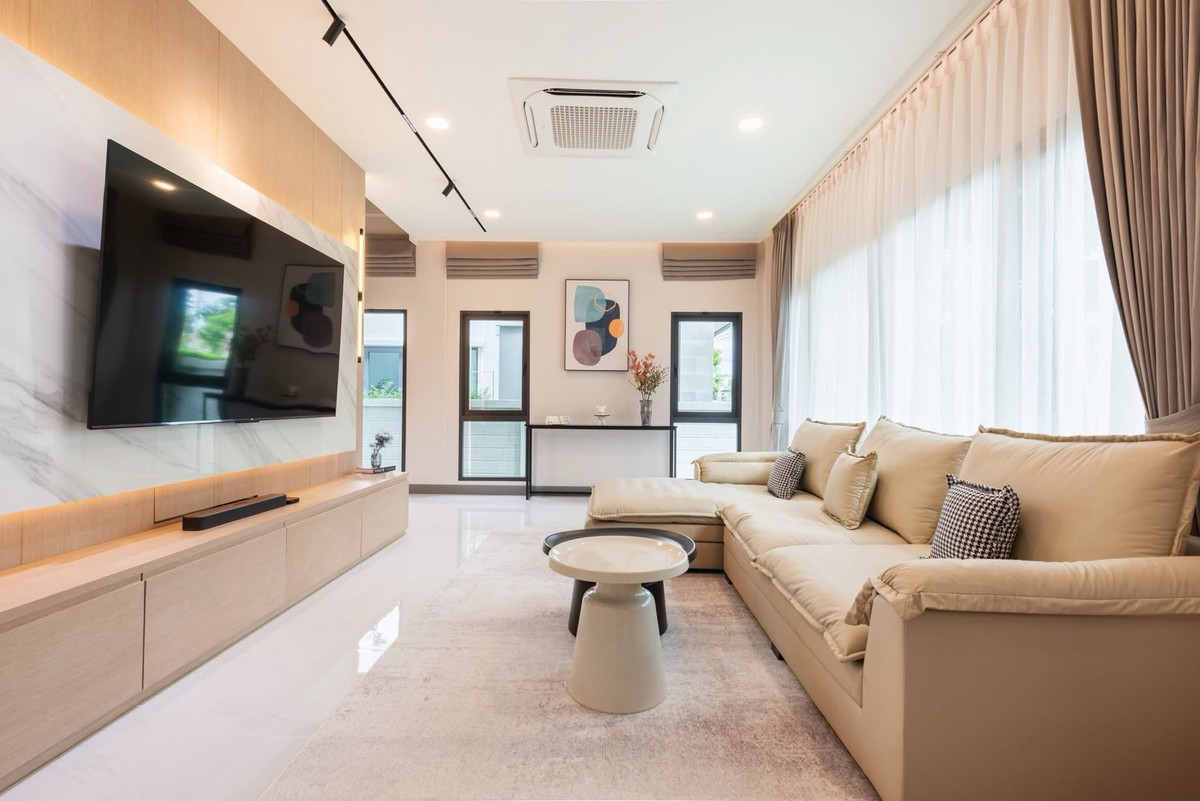 บ้านเดี่ยวหรูใหม่เอี่ยม พร้อมให้เช่า | The City บางนา | ใกล้ Mega Bangna – รูปที่ 2