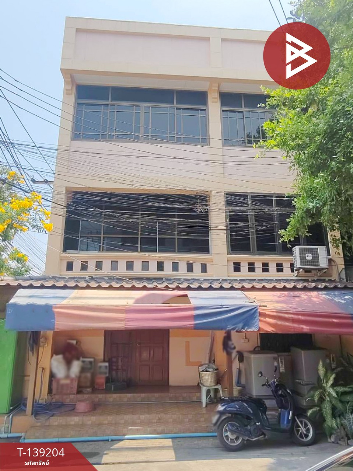 3-story commercial building for sale, area 26 square meters, Valentine Ville Village, Ramindra, Bangkok. 3-story commercial building for sale, area 26 square meters, Valentine Ville Village, Ramindra, Bangkok.