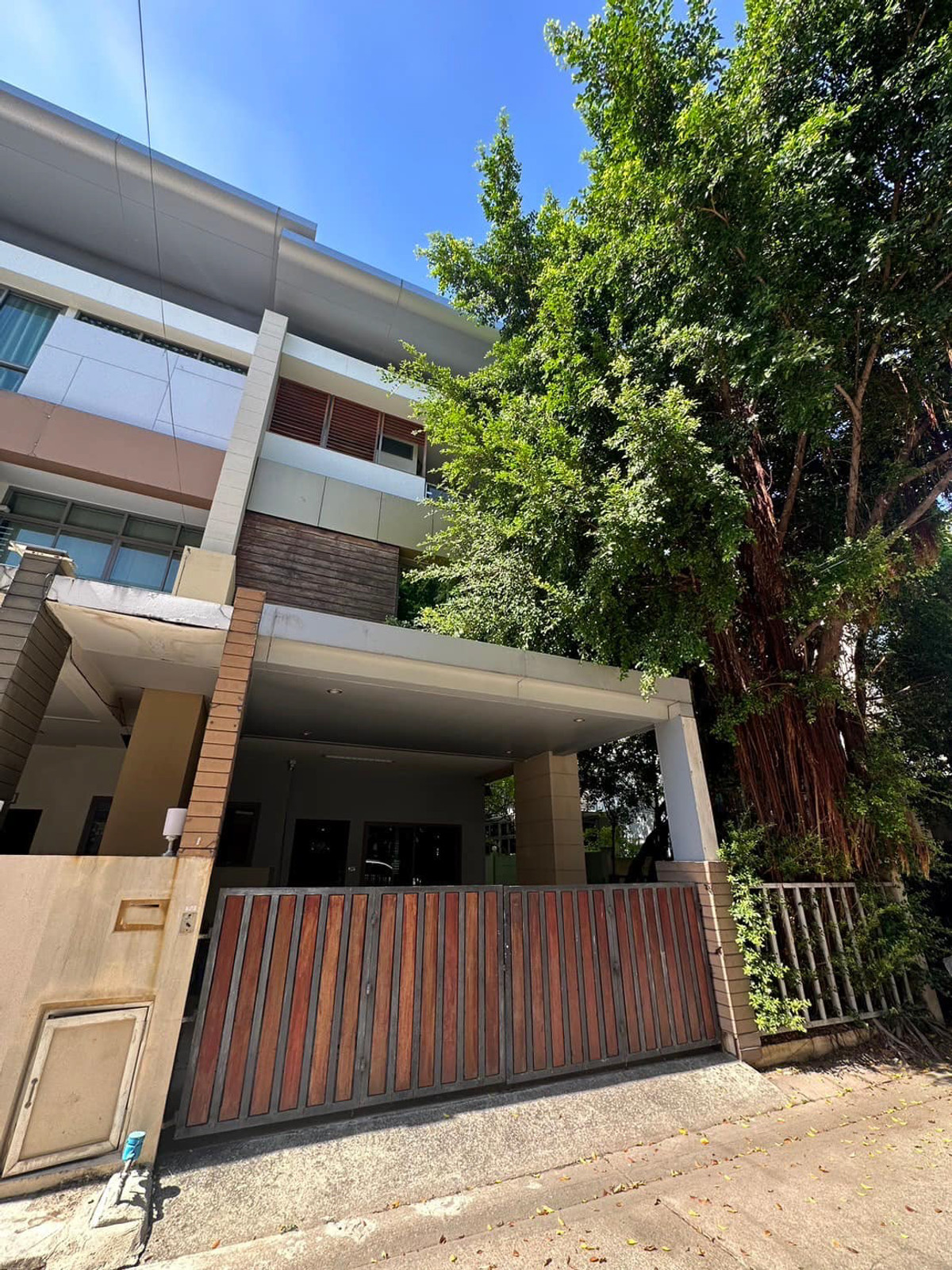 Pattra Mo Town / 3 bedrooms (for sale), Pattra Mo Town / 3 Bedrooms (FOR SALE) BNS110 Pattra Mo Town / 3 bedrooms (for sale), Pattra Mo Town / 3 Bedrooms (FOR SALE) BNS110