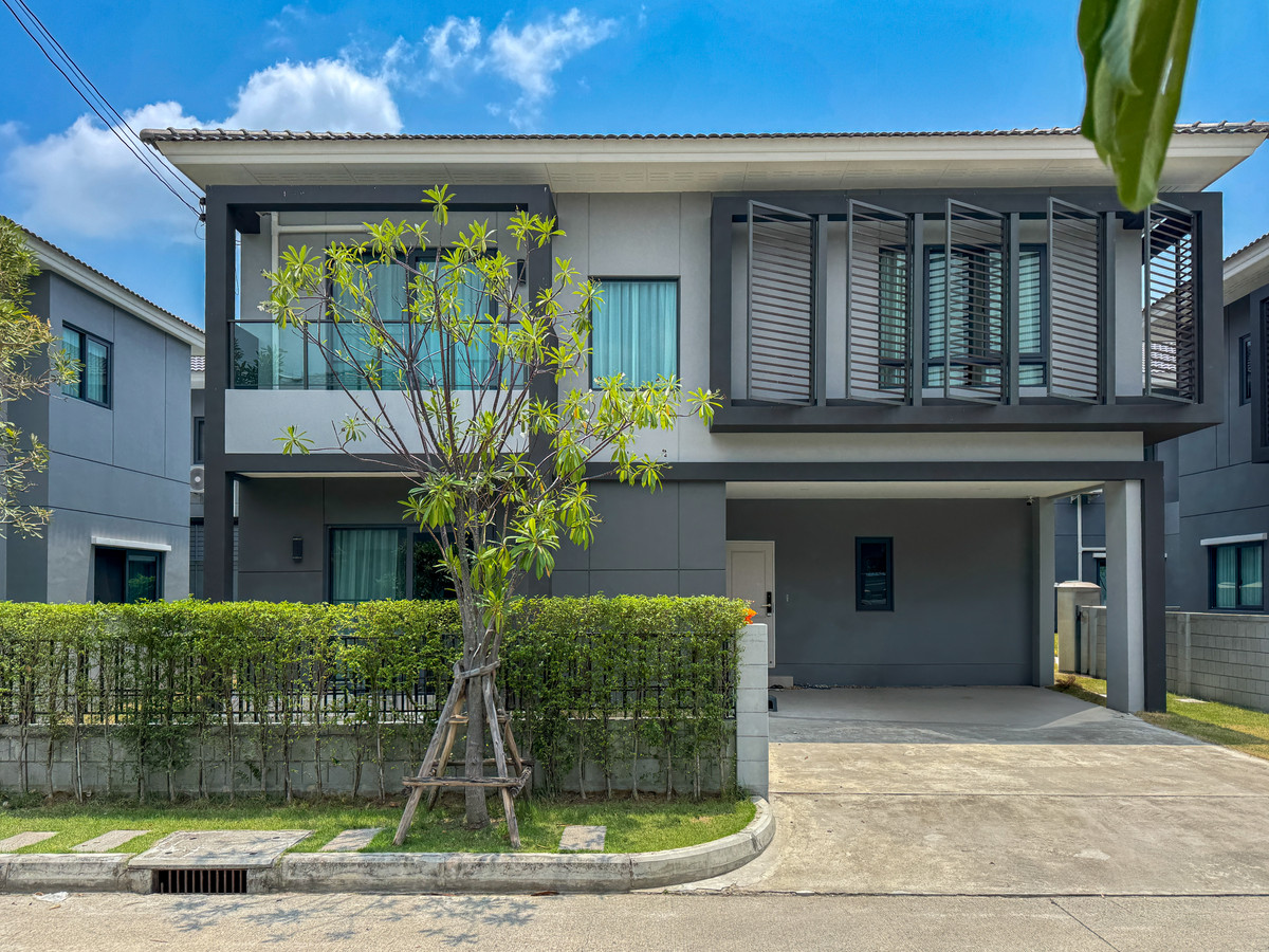 Single house for sale Centro Bangna – King Kaew, new house. Single house for sale Centro Bangna – King Kaew, new house.