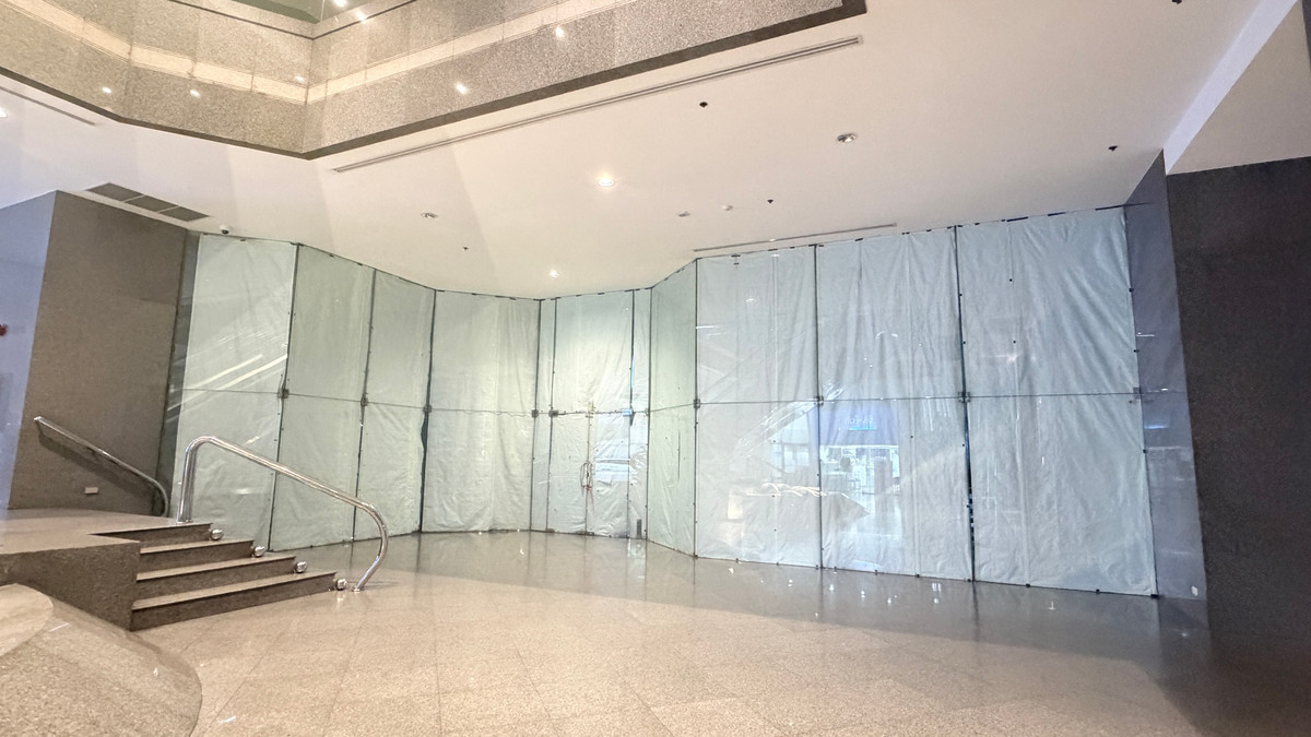 🏢RETAIL SPACE FOR RENT🏢 Lake Rajada Office Complex ตรงข้ามสวนเบญจกิติ(โรงงานยาสูบ) ใกล้ศูนย์ประชุมแห่งชาติสิริกิต 🏢RETAIL SPACE FOR RENT🏢 Lake Rajada Office Complex ตรงข้ามสวนเบญจกิติ(โรงงานยาสูบ) ใกล้ศูนย์ประชุมแห่งชาติสิริกิต