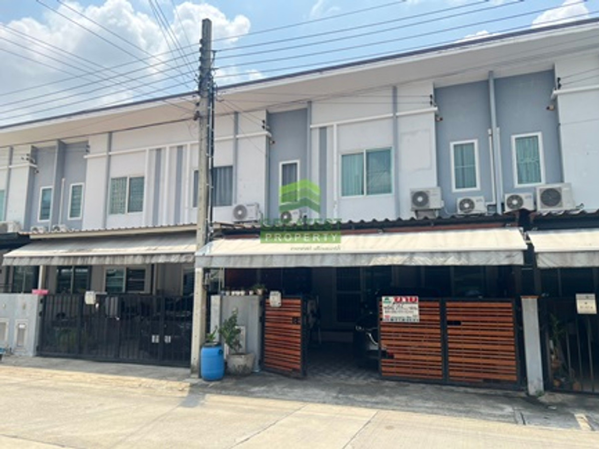 Townhouse for sale, Gusto Petchkasem-Taweewattana Village, Gusto Petchkasem-Taweewattana, area 21.60 sq m, good location, near Sanam Luang 2.