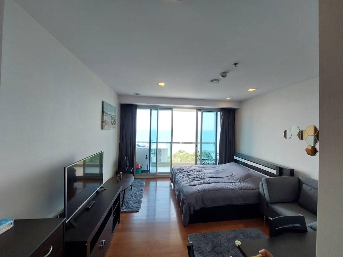 For rent  The Palm Wongamat Beach Front Pattaya  unit B Sea View B (S03-0907)