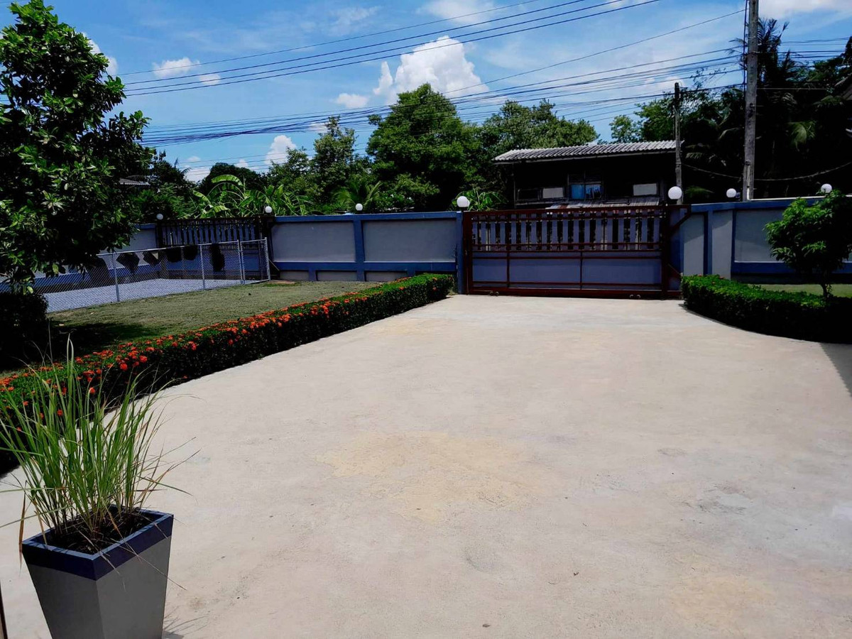 Land for sale with building, 1 rai, Mueang Nakhon Pathom District, nice location. – รูปที่ 2