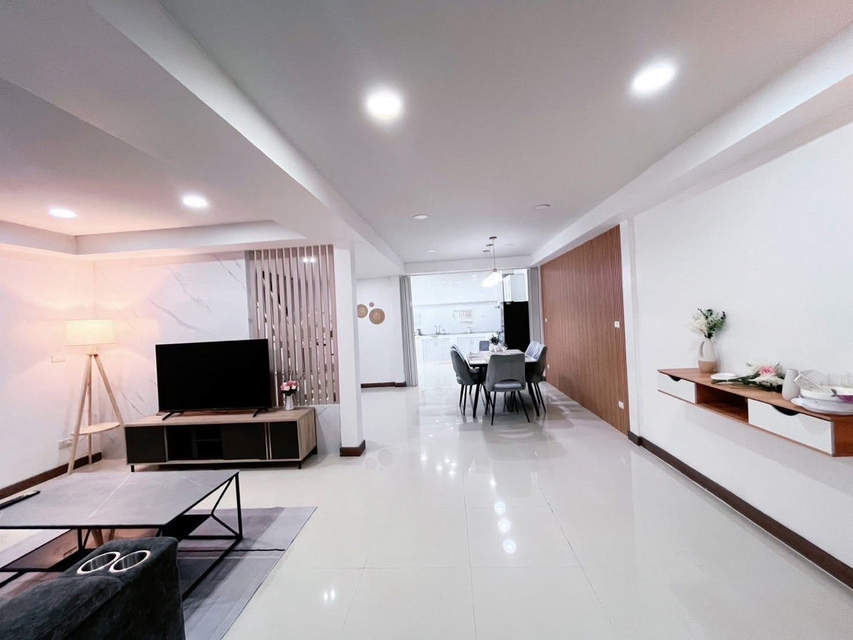 ❤️Available and ready to move in**[For rent] Townhome Ratchada 18, Huai Khwang 3 bedrooms | 2 bathrooms