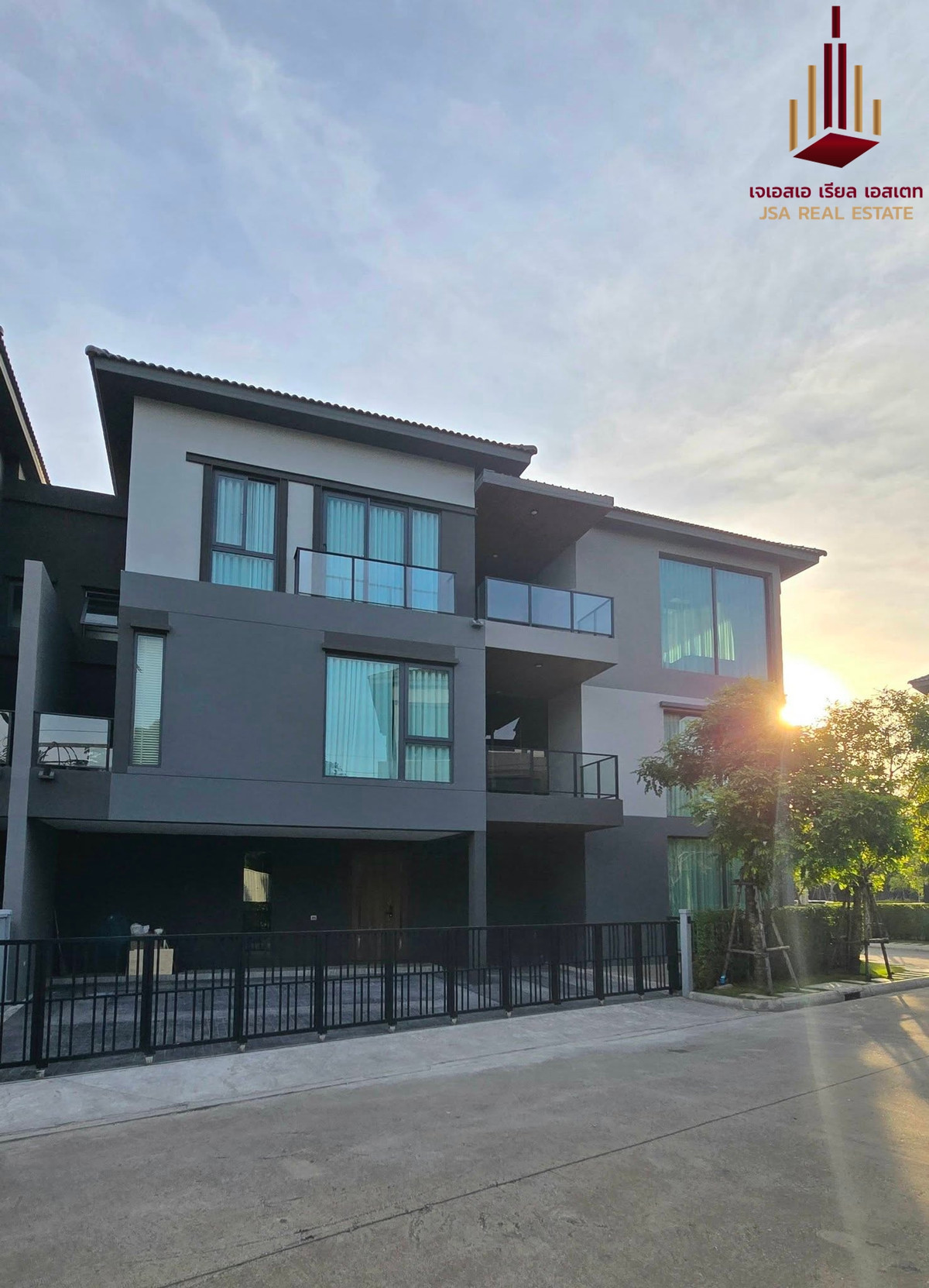 ✨ For Rent: Baan Klang Mueng The Edition Bangna ✨ 💰 Only 290,000 THB/month ✨ For Rent: Baan Klang Mueng The Edition Bangna ✨ 💰 Only 290,000 THB/month