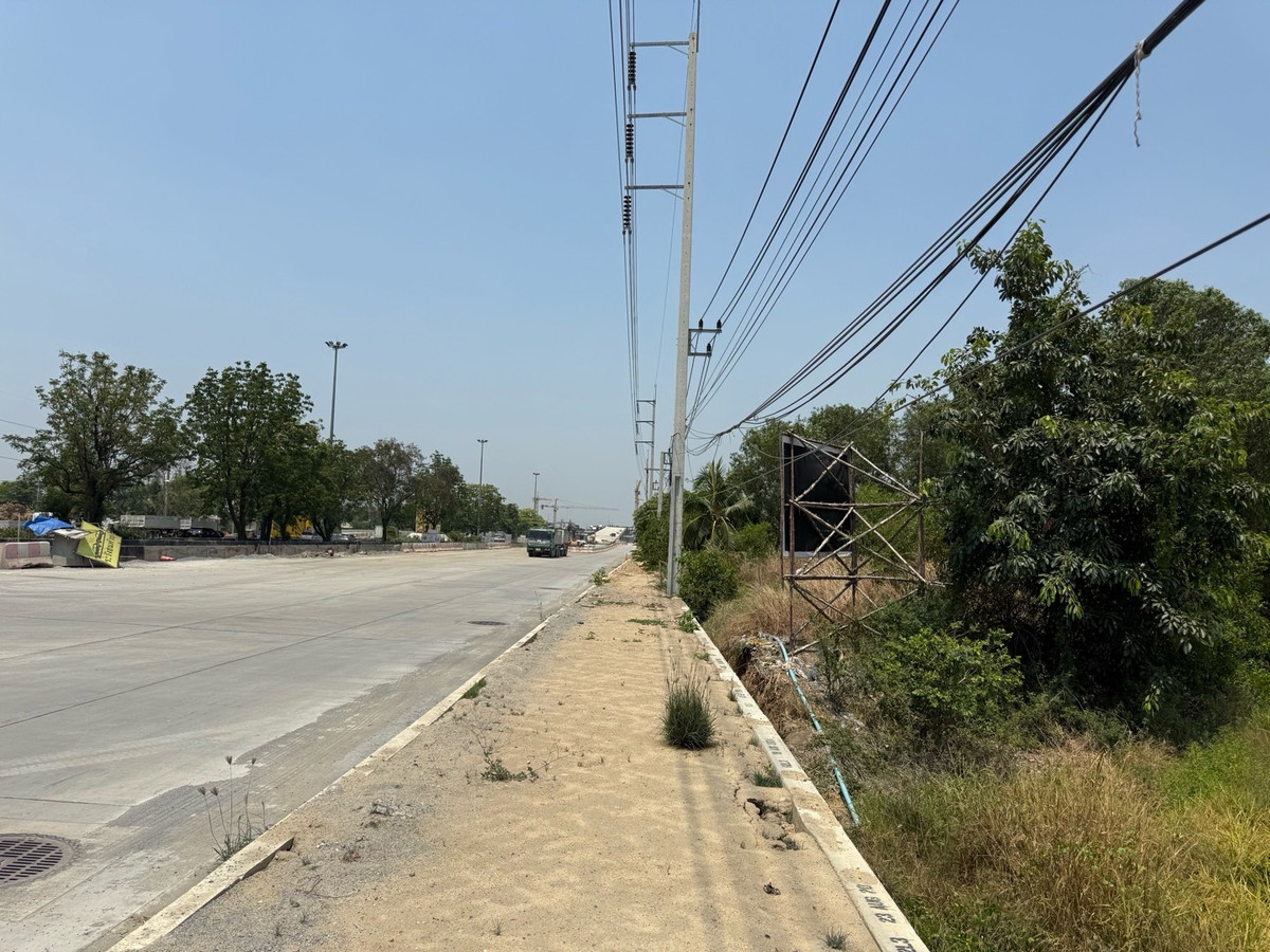 Land next to Kanchanaphisek Road. – รูปที่ 2