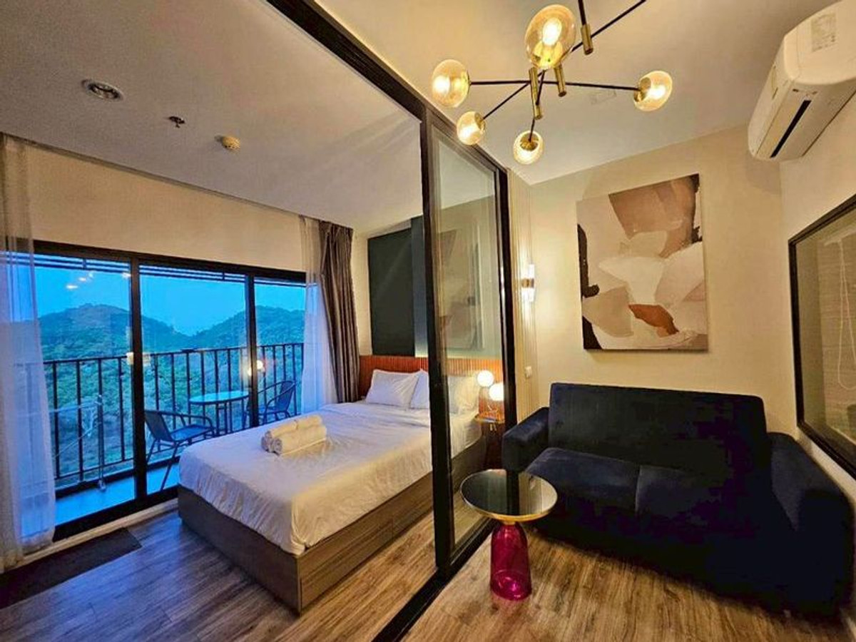 Condo for sale in Sriracha, mountain view, KnightsBridge The Ocean Sriracha, 28th floor, near Central Plaza. Condo for sale in Sriracha, mountain view, KnightsBridge The Ocean Sriracha, 28th floor, near Central Plaza.