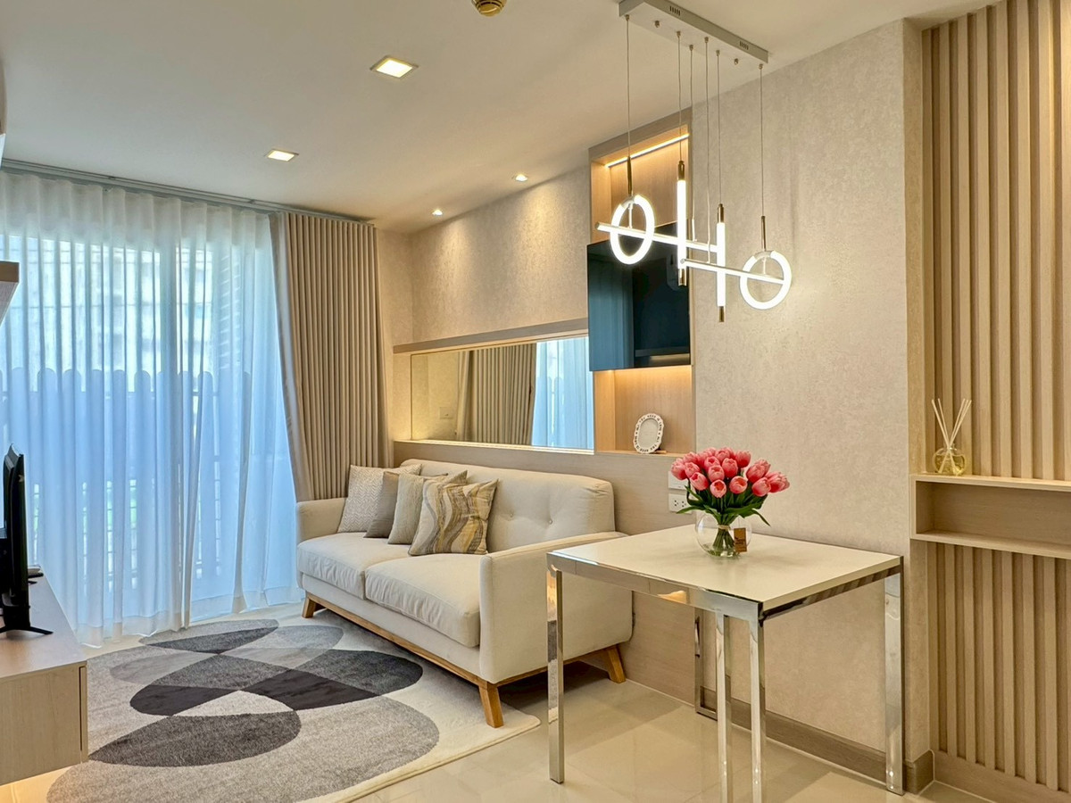 🏢 ขายคอนโด Airlink Residences ห้องสวย พร้อมอยู่ ใกล้ ARL ลาดกระบัง เพียง 1.69 ล้านบาทเท่านั้น! ติดถนนร่มเกล้า เดินทางสะดวก ใกล้สนามบิน ✈️✨ 🏢 ขายคอนโด Airlink Residences ห้องสวย พร้อมอยู่ ใกล้ ARL ลาดกระบัง เพียง 1.69 ล้านบาทเท่านั้น! ติดถนนร่มเกล้า เดินทางสะดวก ใกล้สนามบิน ✈️✨