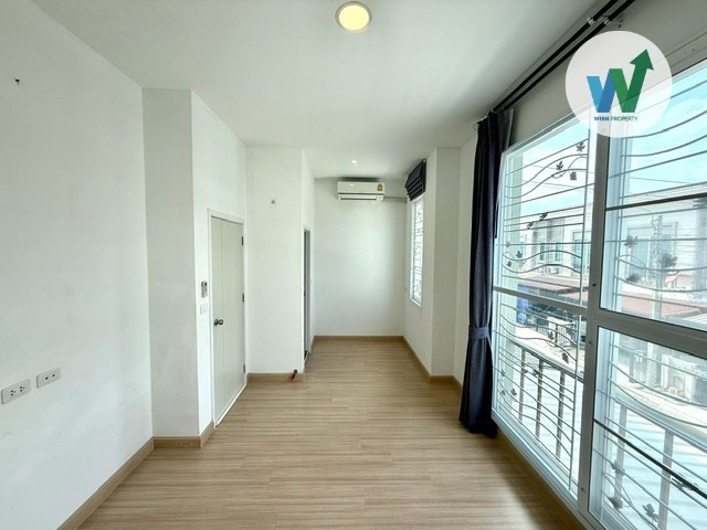 ขายบ้านใกล้สนามบิน คิว ดิสทริค บางนา-กิ่งแก้ว 2 ที่จอดรถ สภาพใหม่ ต่อเติมพร้อมอยู่ ใกล้สระว่ายน้ำ ฟิตเนส มอเตอร์เวย์  – รูปที่ 4