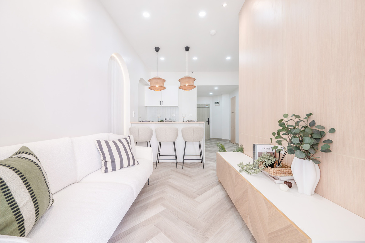 Condo in Ramkhamhaeng area, beautifully decorated room, ready to move in, easy installments. Condo in Ramkhamhaeng area, beautifully decorated room, ready to move in, easy installments.