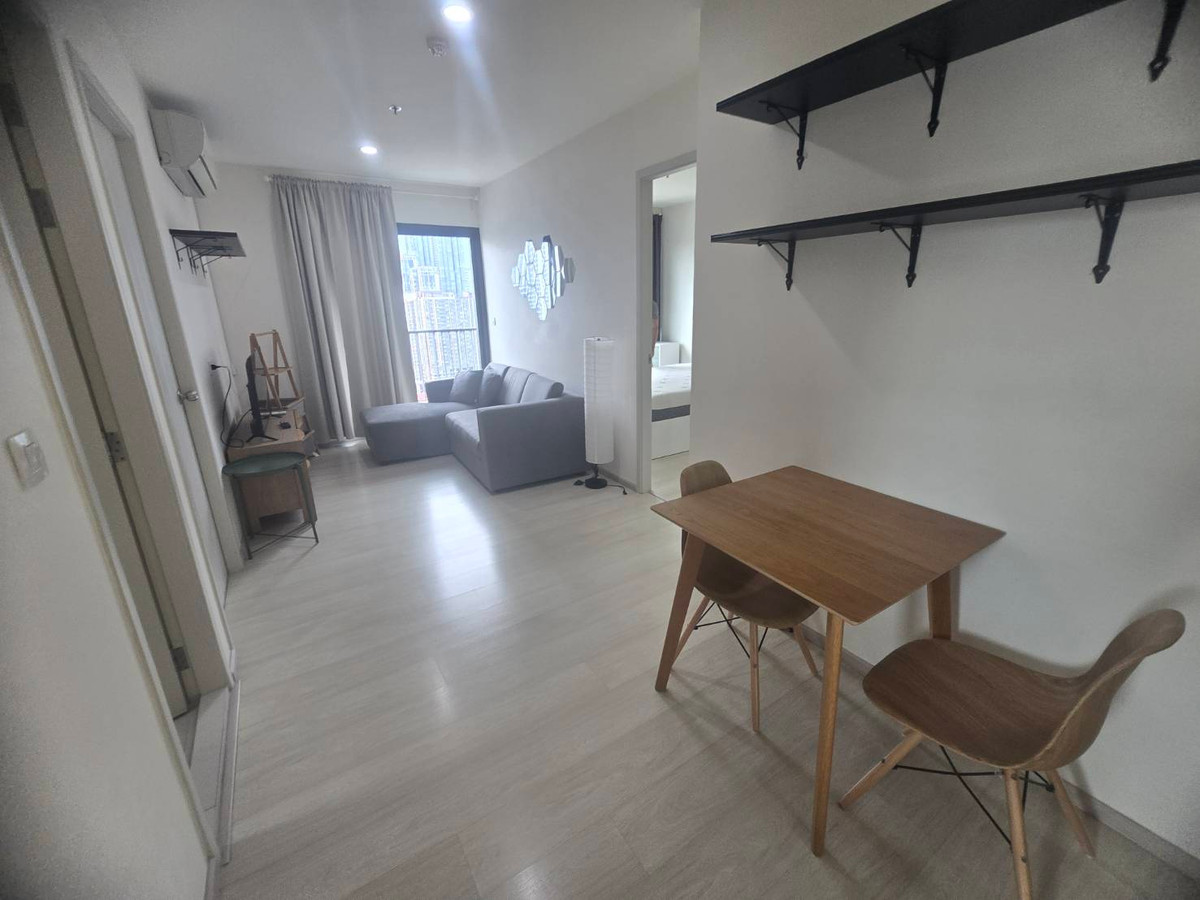 Life Asoke for rent 55 sqm 2 beds 2 baths 31,000 per month Life Asoke for rent 55 sqm 2 beds 2 baths 31,000 per month