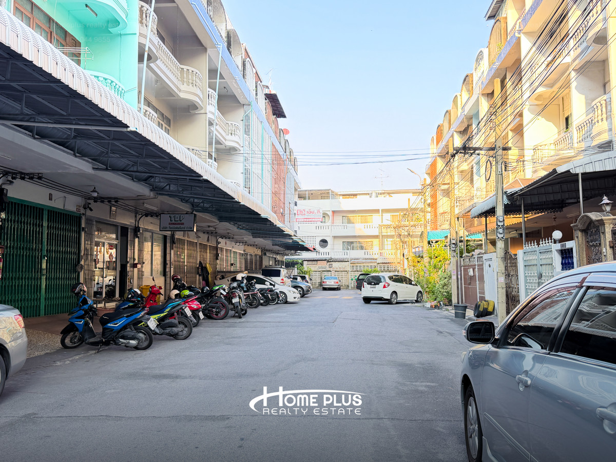 อาคารพาณิชย์ 5 ชั้น 4 คูหา ซอยรัชดาภิเษก 16 แยก 2 ใกล้ MRT ท่าพระ 出售 5层4联排商业楼，位于 Ratchadaphisek 16巷2弄，靠近 MRT Tha Phra – รูปที่ 3