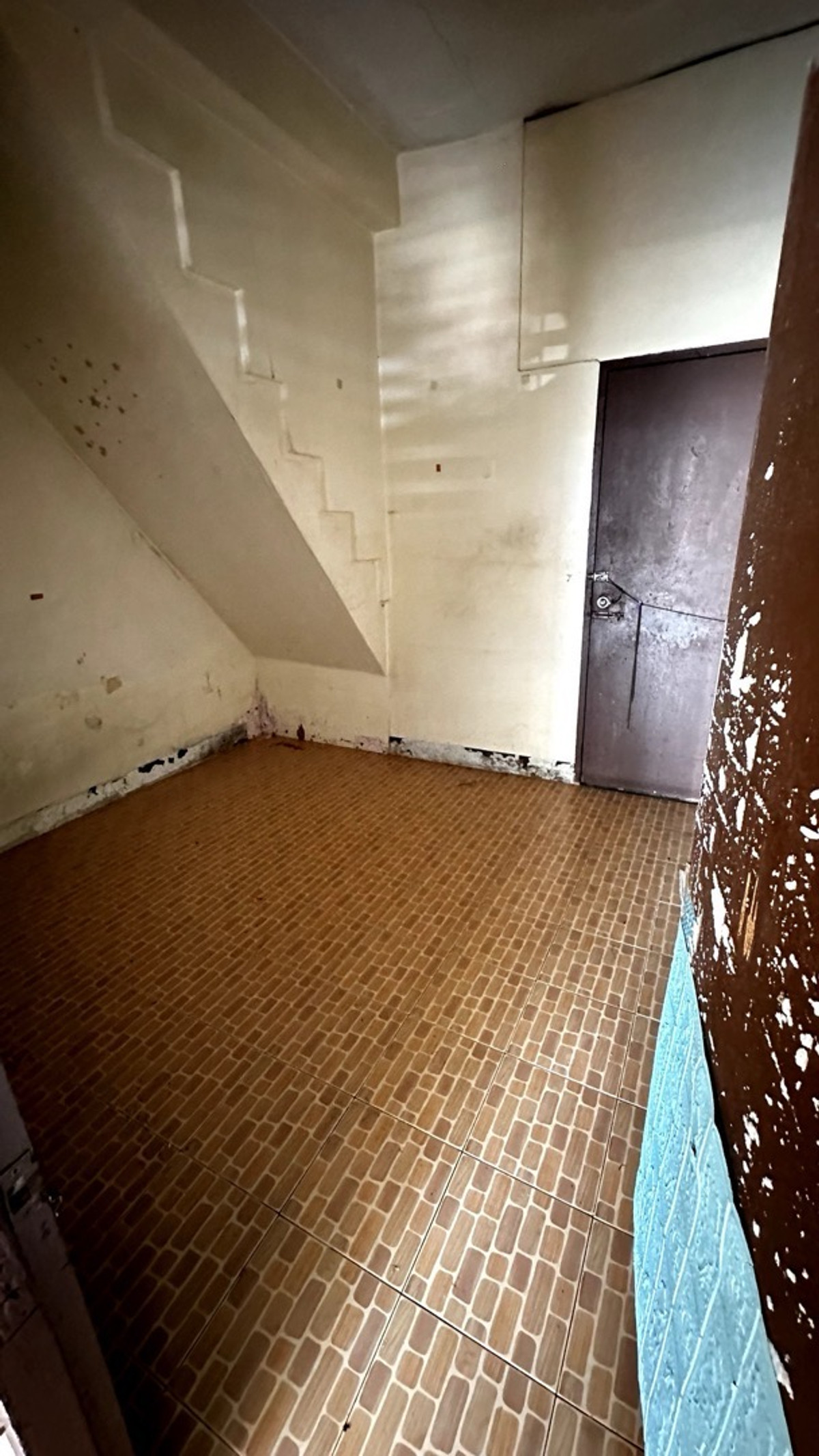 Very urgent for rent🔥 Commercial space for rent, good location, near BTS Ratchayothin, only 4 minutes. 🔥Location: Kasetsart, Ratchayothin – รูปที่ 3