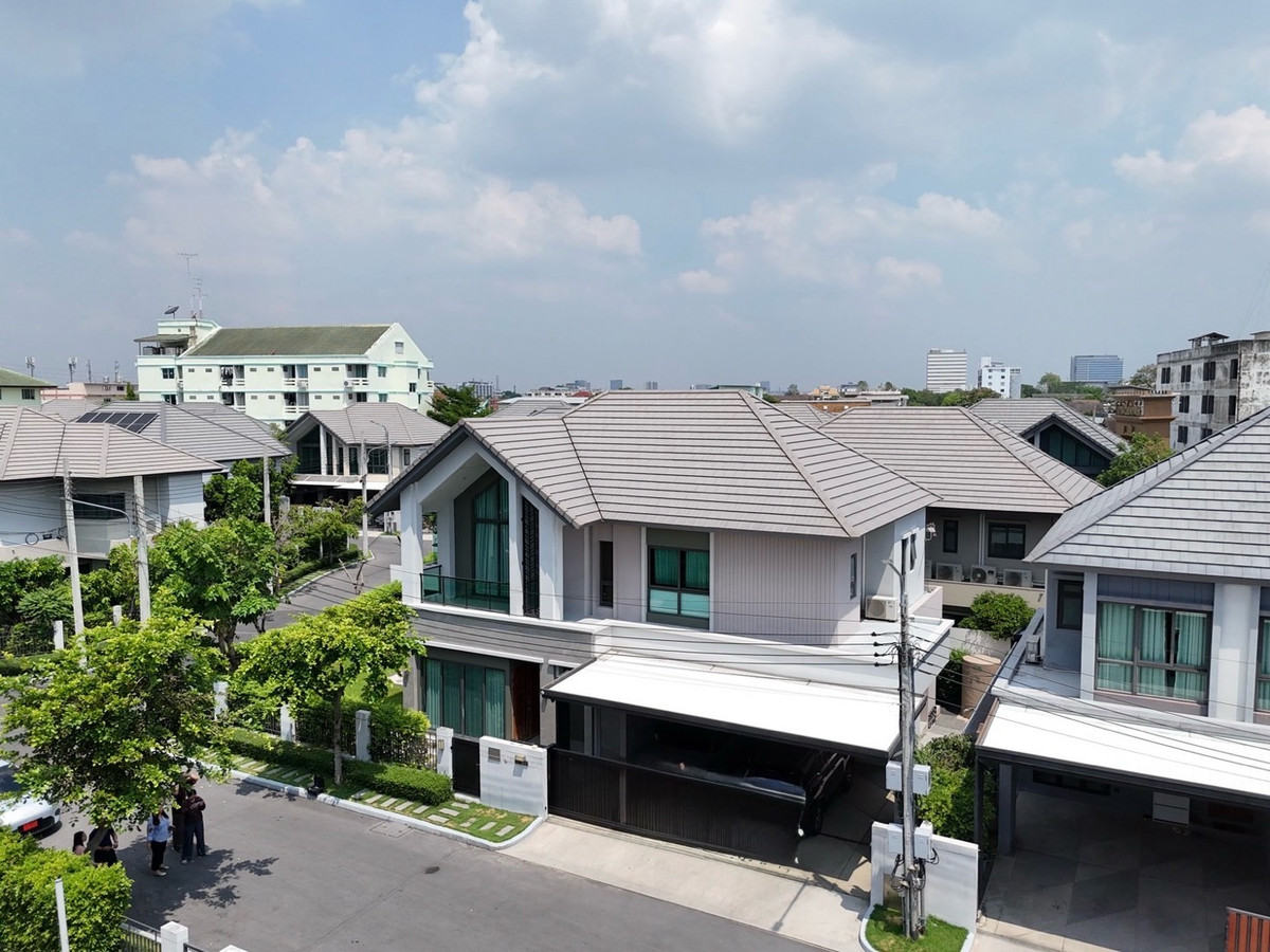 ขาย 🔥 บ้านเดี่ยวหรู Bangkok Boulevard วิภาวดี-งามวงศ์วาน | แปลงใหญ่ 88.7 ตร.ว. | 4 นอน 329 ตร.ม. | เพียง 21.7 ลบ. ขาย 🔥 บ้านเดี่ยวหรู Bangkok Boulevard วิภาวดี-งามวงศ์วาน | แปลงใหญ่ 88.7 ตร.ว. | 4 นอน 329 ตร.ม. | เพียง 21.7 ลบ.