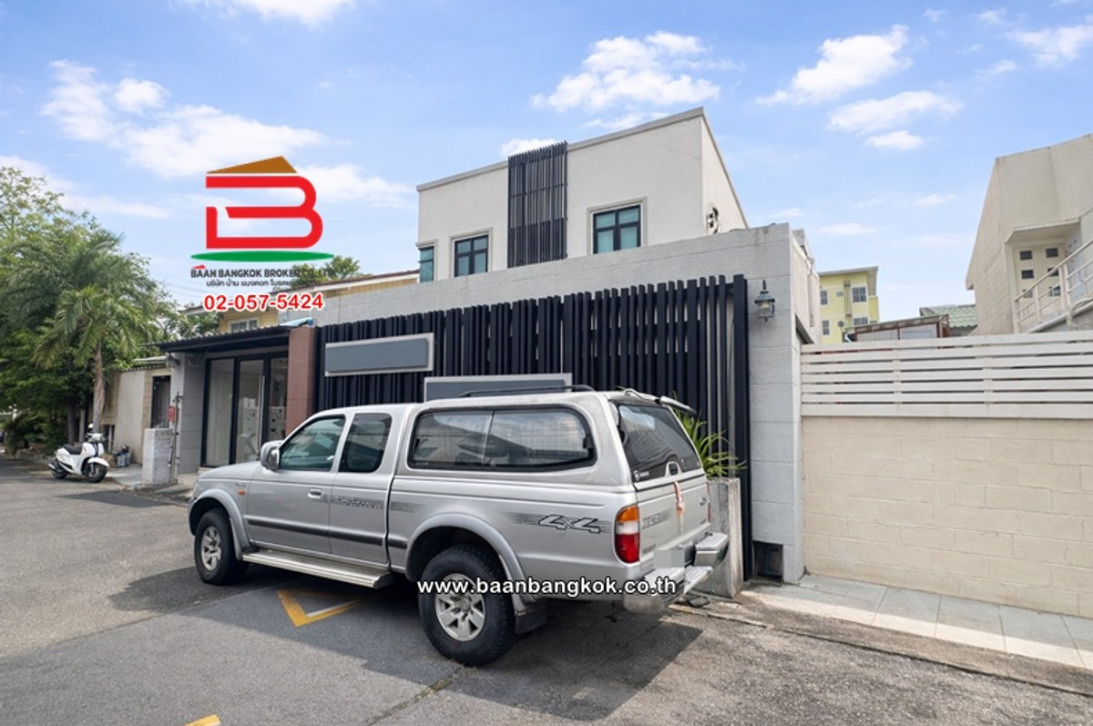 บ้านเดี่ยว/โฮมออฟฟิศ เนื้อที่ 55 ตร.ว. หมู่บ้าน อมรพันธ์ 8 (สวนสยาม 9 แยก 4) ถนนเสรีไทย-สวนสยาม แขวงคันนายาว เขตคันนายาว – รูปที่ 2