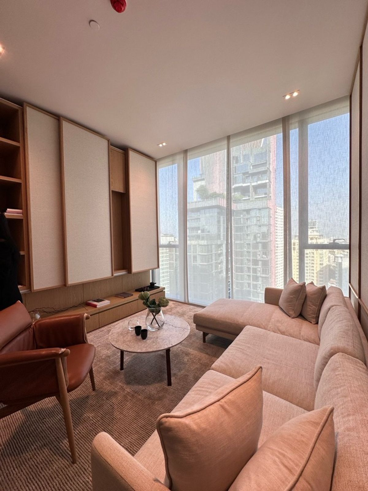 The Strand Thonglor ห้องโครงการ ราคาโปรโมชั่น ฟรีค่าใช้จ่าย ณ วันโอน The Strand Thonglor ห้องโครงการ ราคาโปรโมชั่น ฟรีค่าใช้จ่าย ณ วันโอน