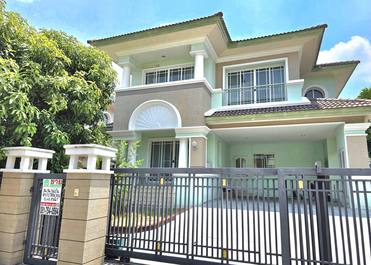 Super Luxury Single House for Sale, Nanthawan Suanluang Ro. 9, large size, 3-bed, 3-bath, 1-maid, 5 parking, Good condition, Original layout Super Luxury Single House for Sale, Nanthawan Suanluang Ro. 9, large size, 3-bed, 3-bath, 1-maid, 5 parking, Good condition, Original layout