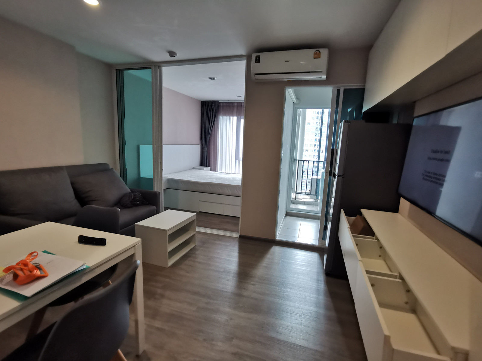 1 ห้องนอน  ให้เช่า ที่รีเจ้นท์ โฮม บางซ่อน เฟส 28 เฟอร์นิเจอร์ครบ เครื่องใช้ไฟฟ้าครบ รูปจากห้องจริง 100%  – รูปที่ 2