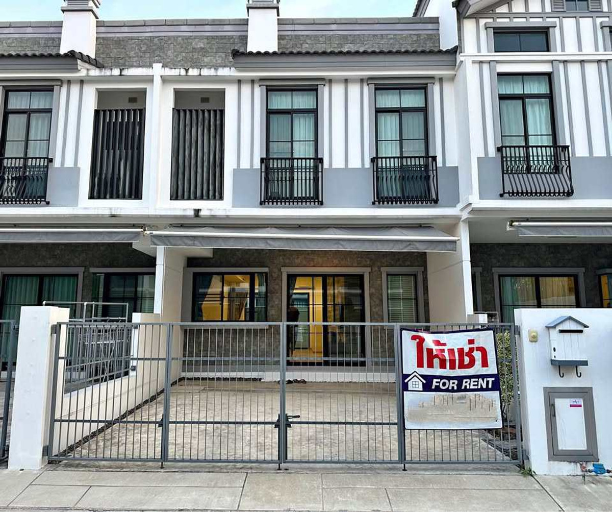 TH 1031 House for rent Indy 5 Bangna km.7, Near Mega Bangna